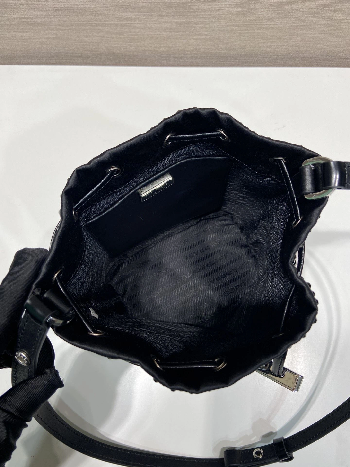 Pra*a bucket bags 4099a-0051