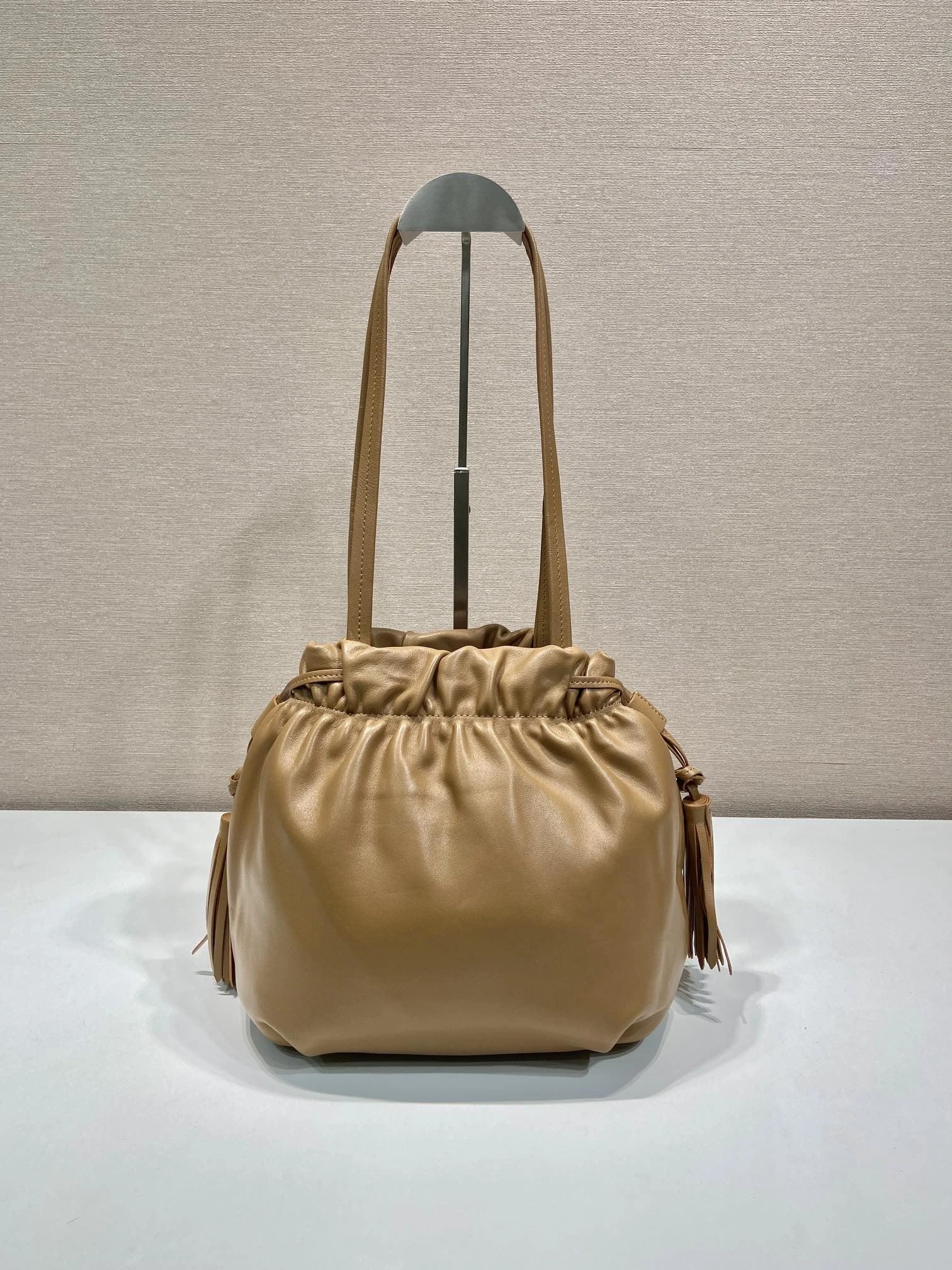 Pra*a bucket bags 4099a-0052