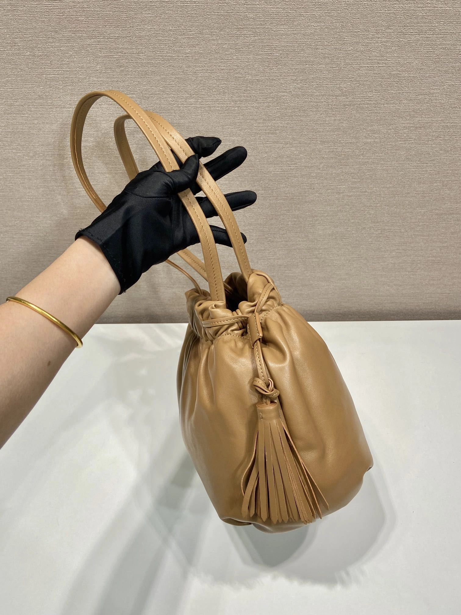 Pra*a bucket bags 4099a-0052