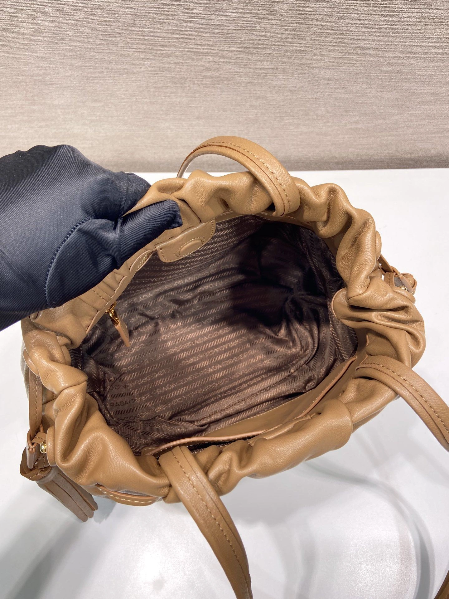 Pra*a bucket bags 4099a-0052