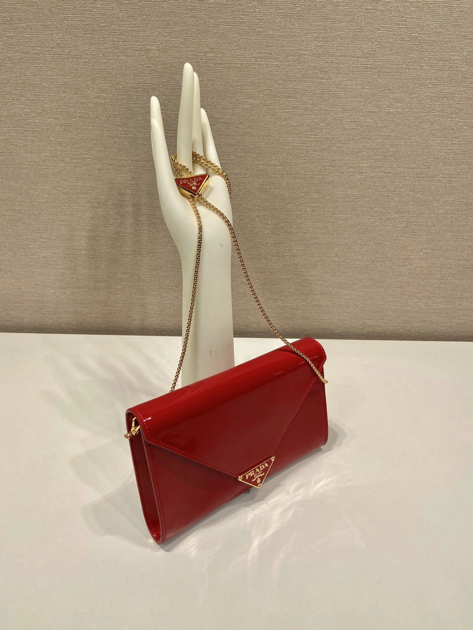 Pra*a clutch bags 4099a-0107