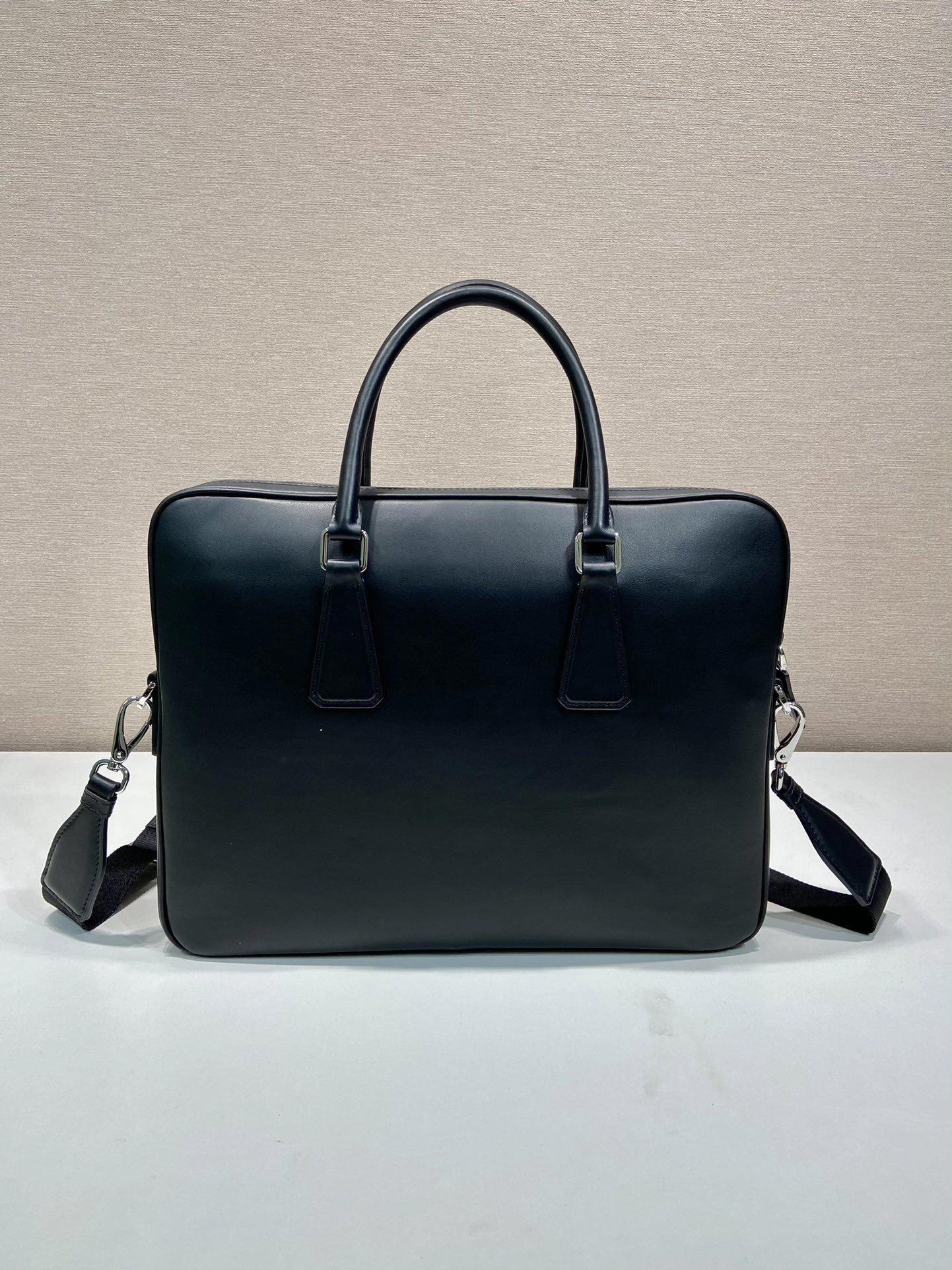 Pra*a briefcase 4099a-0157