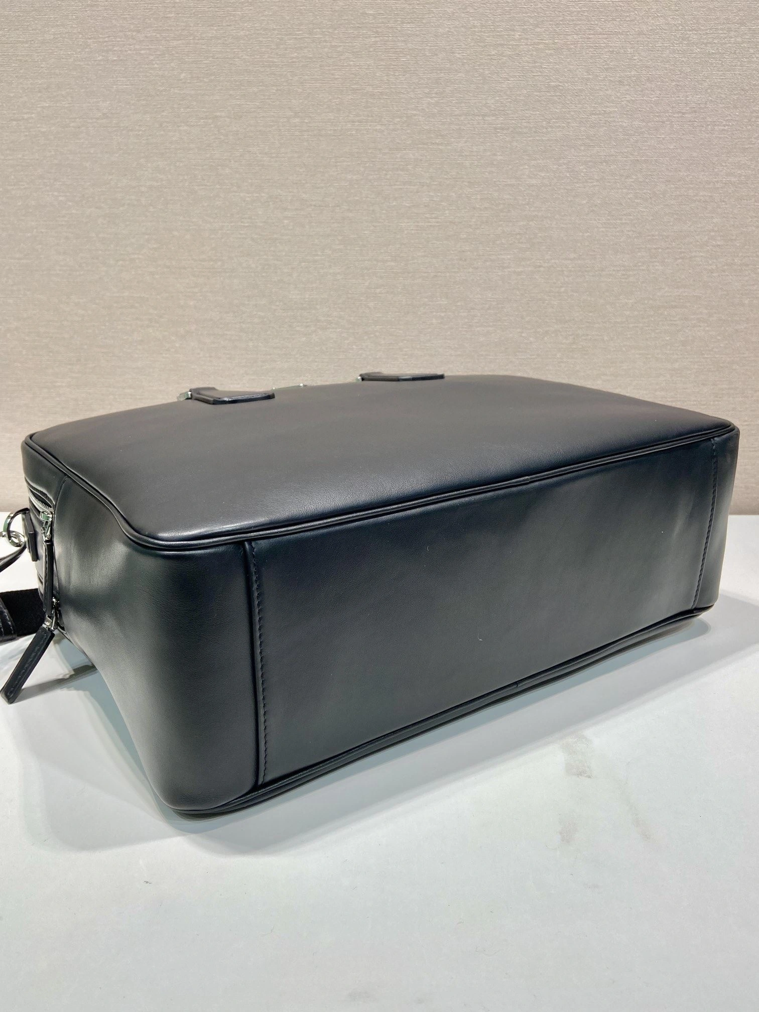 Pra*a briefcase 4099a-0158