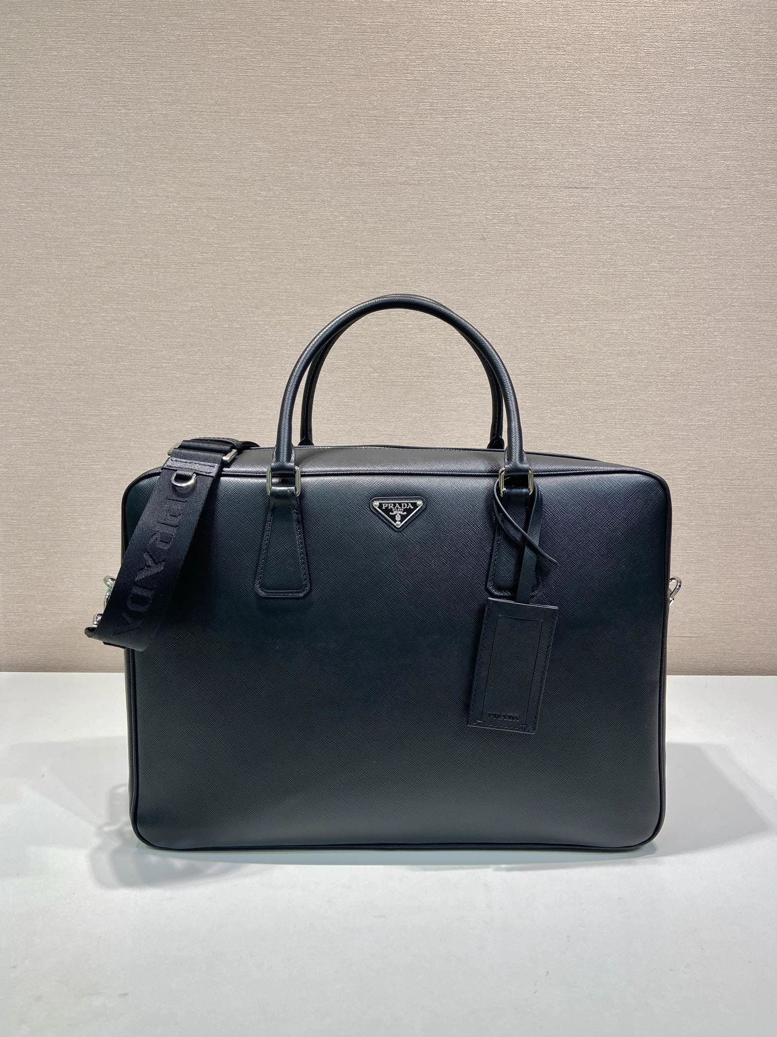 Pra*a briefcase 4099a-0159