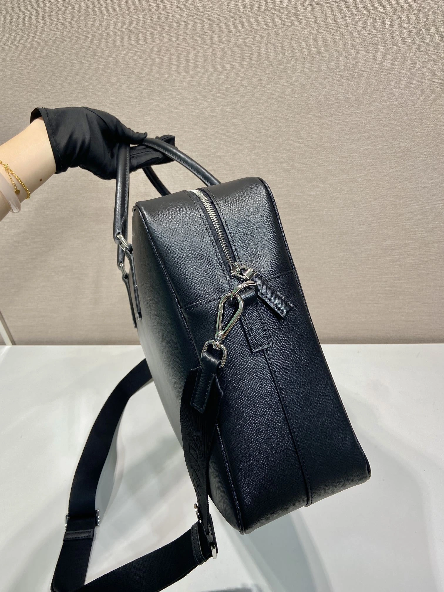 Pra*a briefcase 4099a-0159