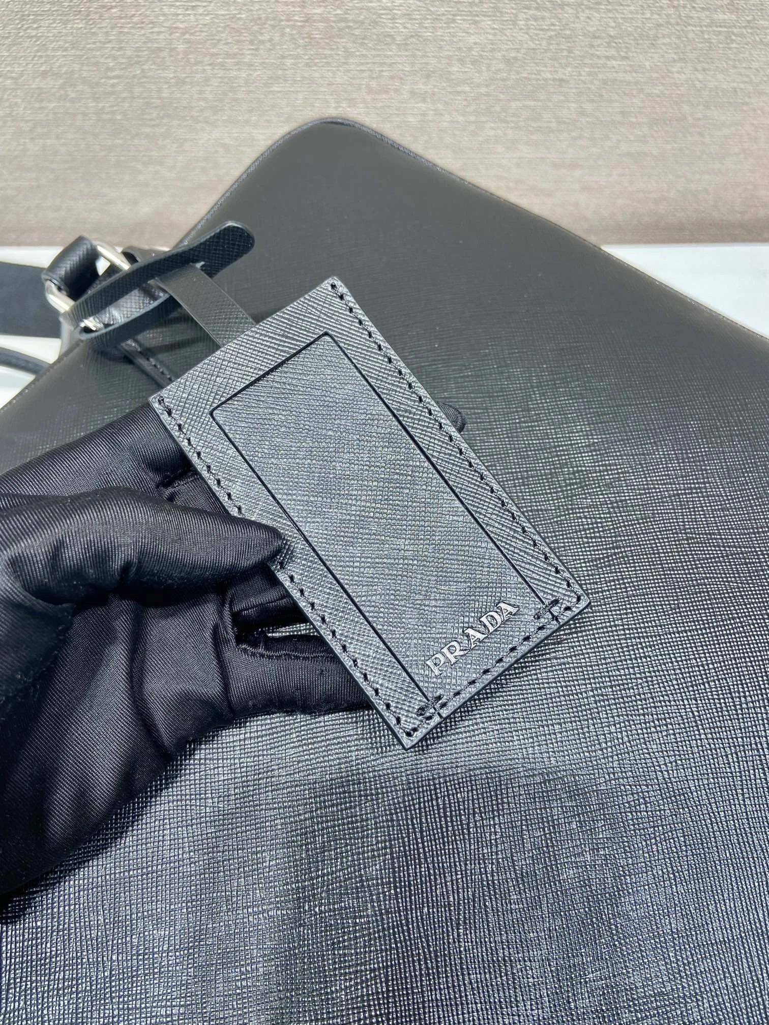 Pra*a briefcase 4099a-0159