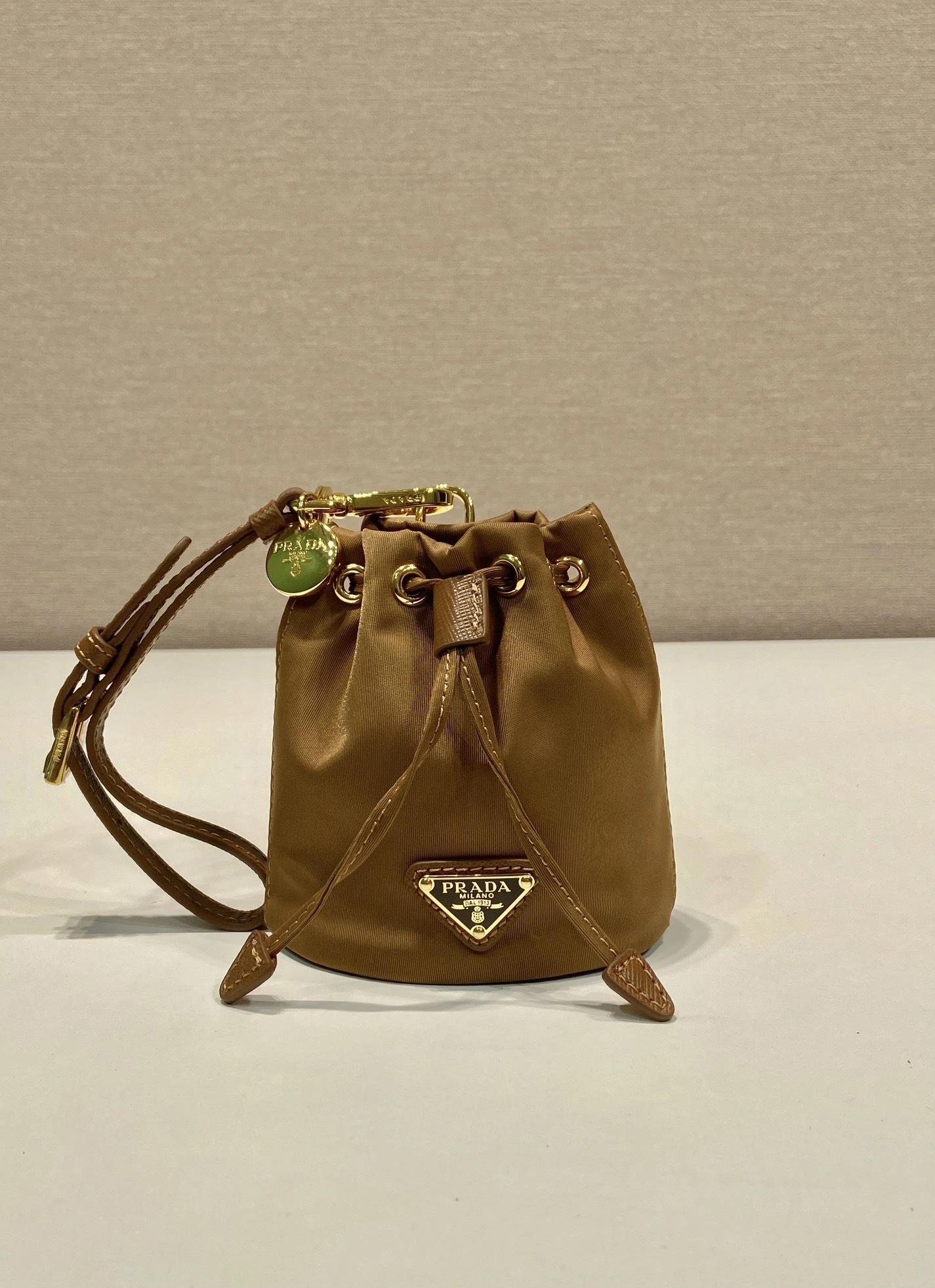 Pra*a bucket bags 4099a-0165