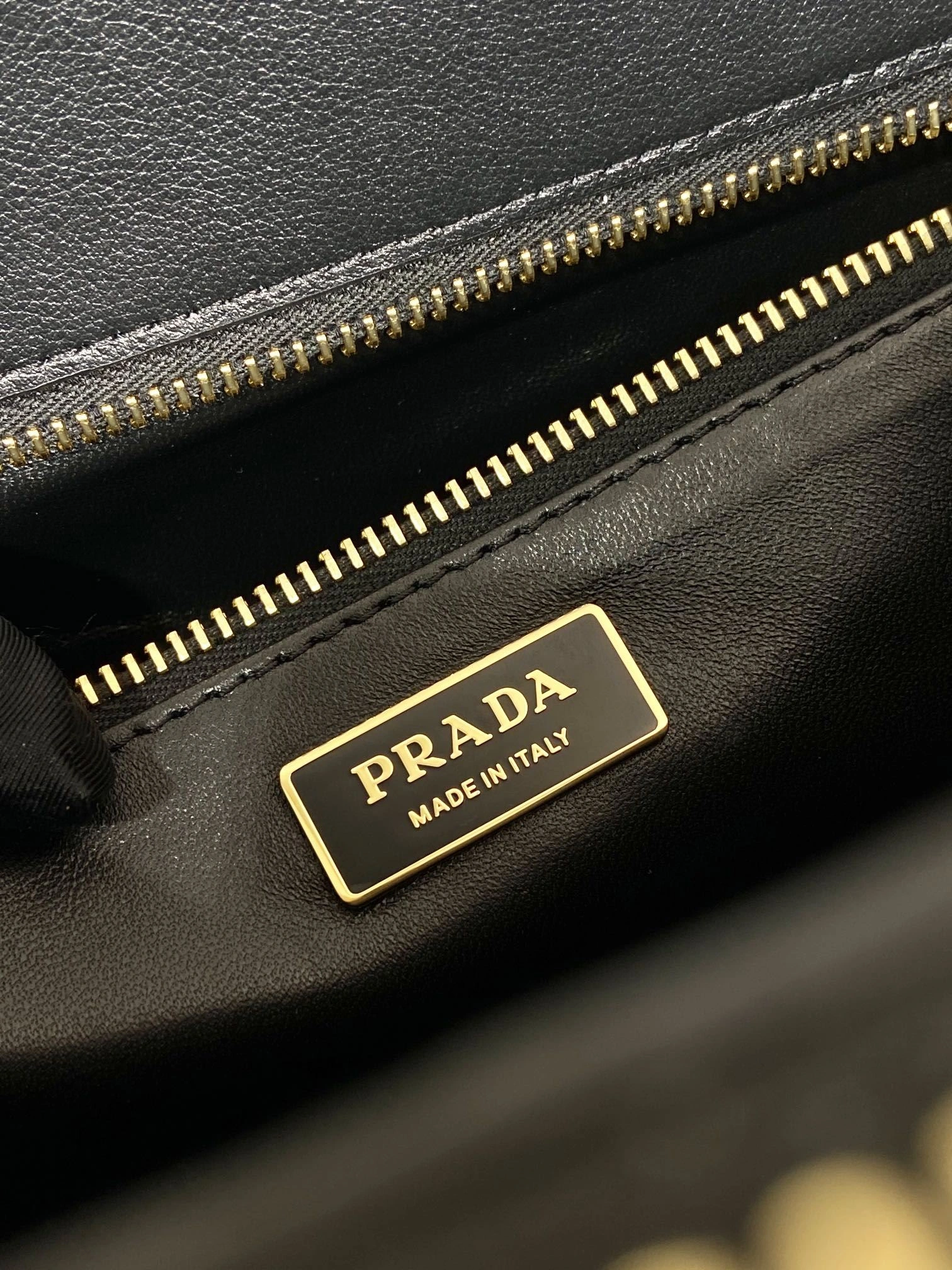 Pra*a top handle bags 4099a-0214
