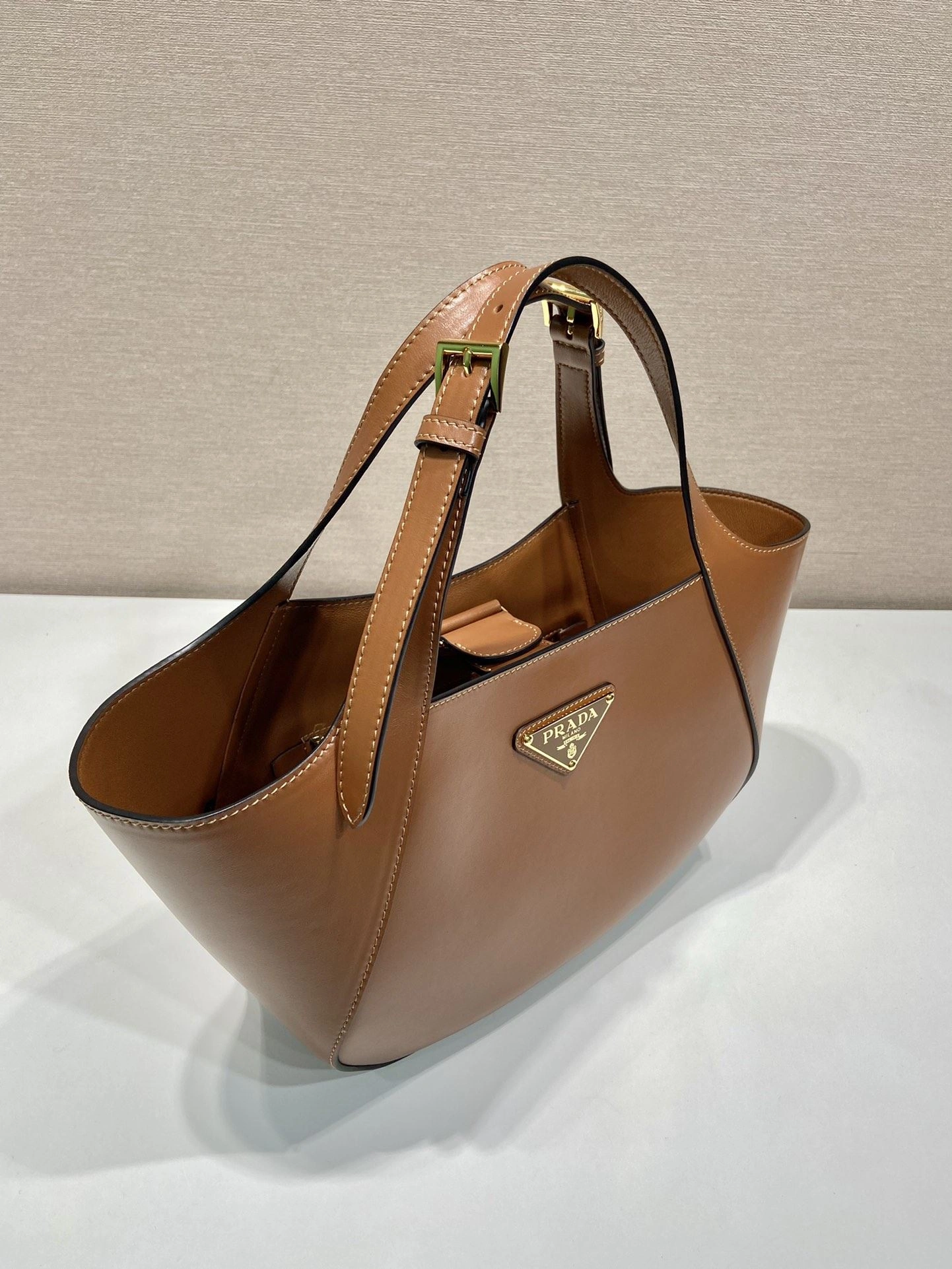 Pra*a shopping bags 4099a-0277