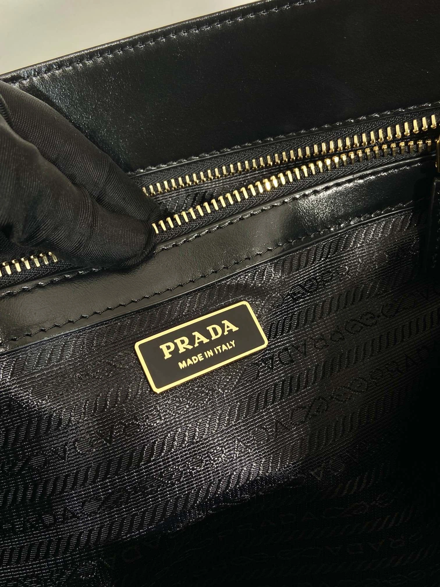 Pra*a top handle bags 4099a-0309