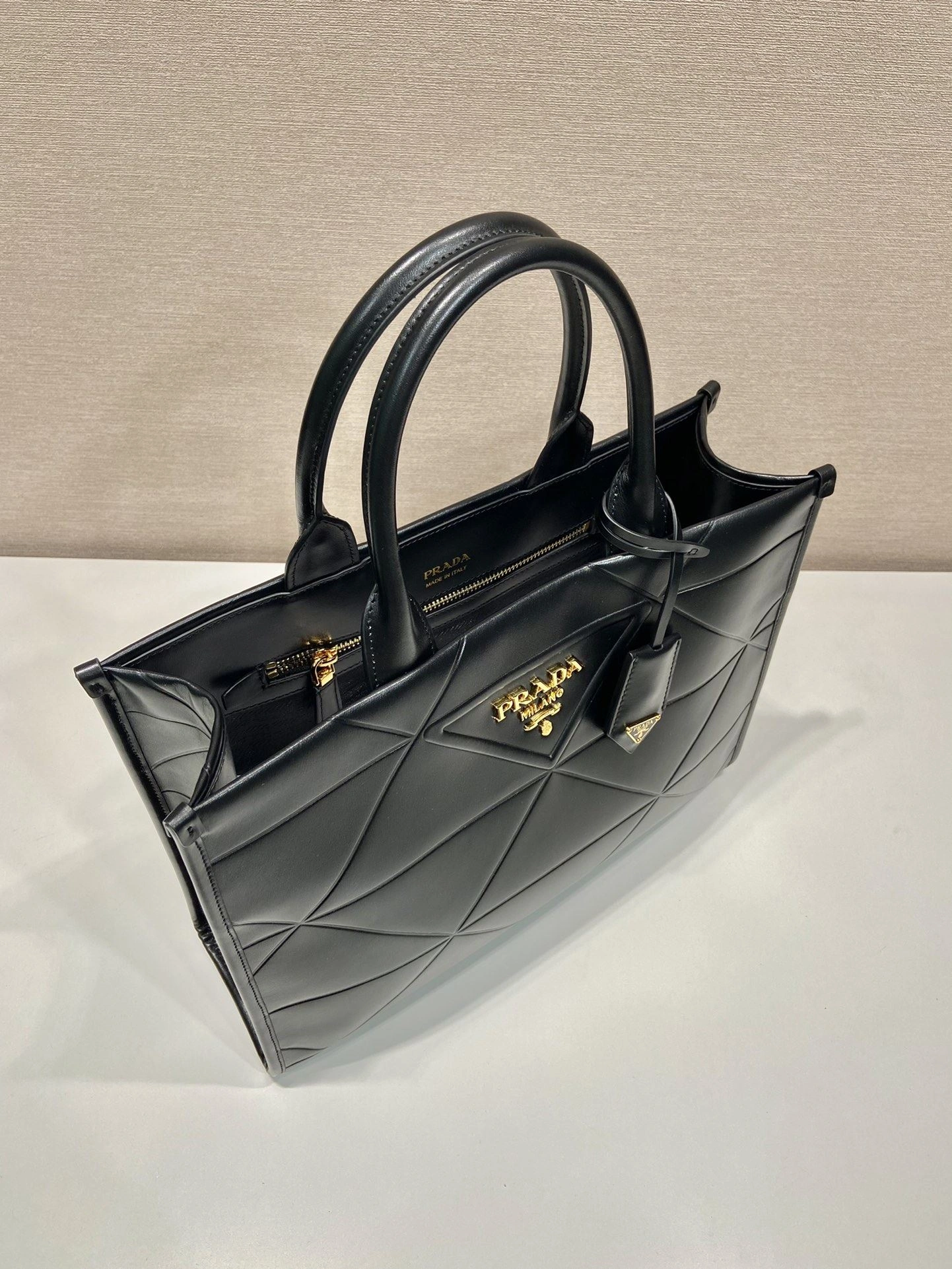 Pra*a top handle bags 4099a-0362