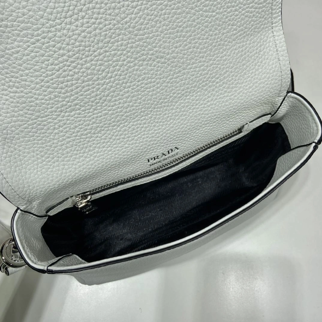 Pra*a satchel bags 4099a-0366