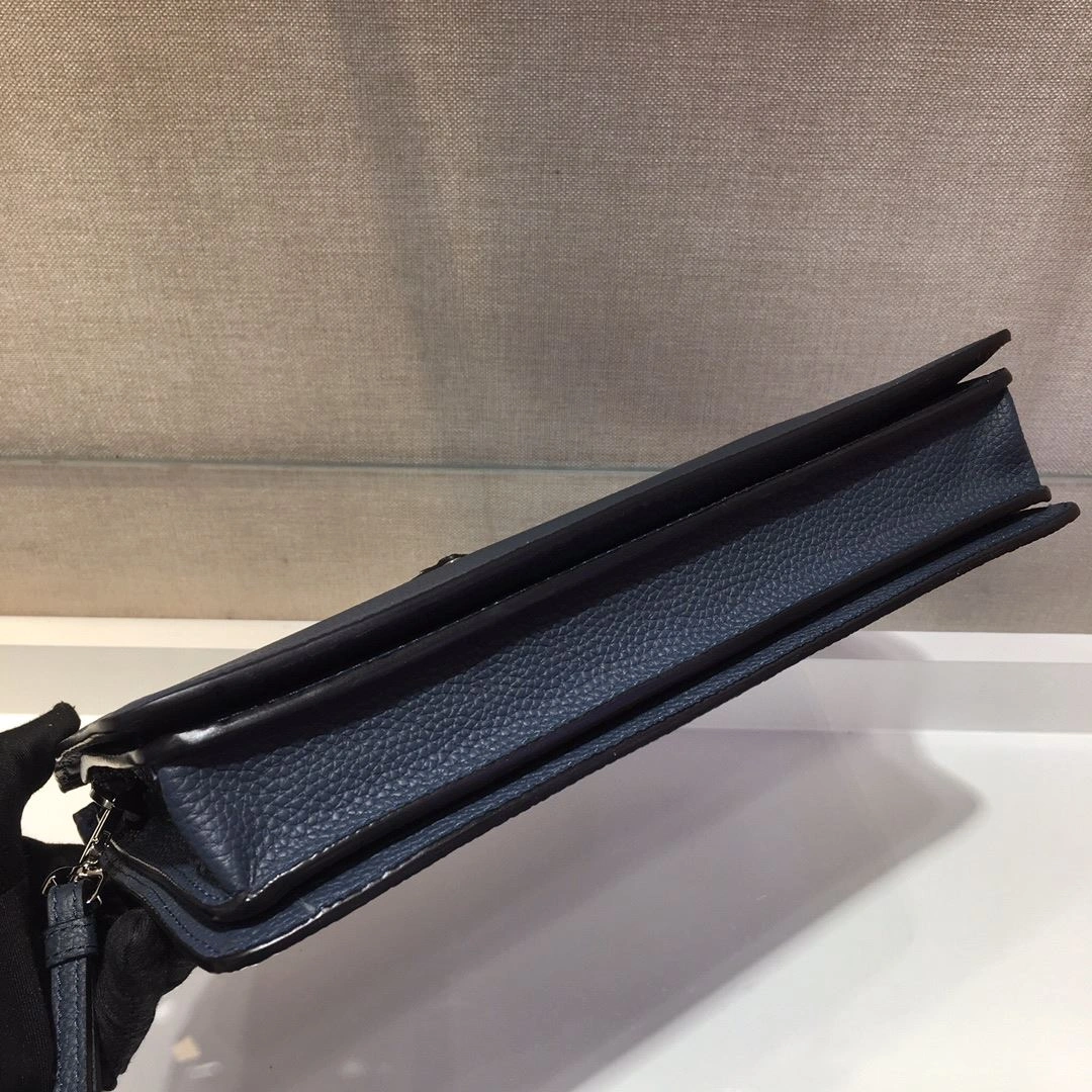 Pra*a clutch bags 4099a-0381