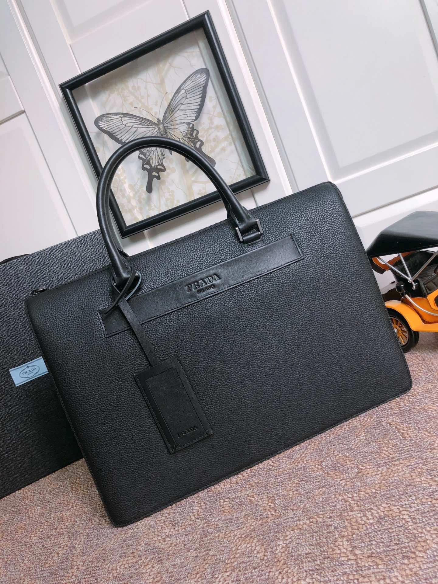 Pra*a briefcase 4099a-0385
