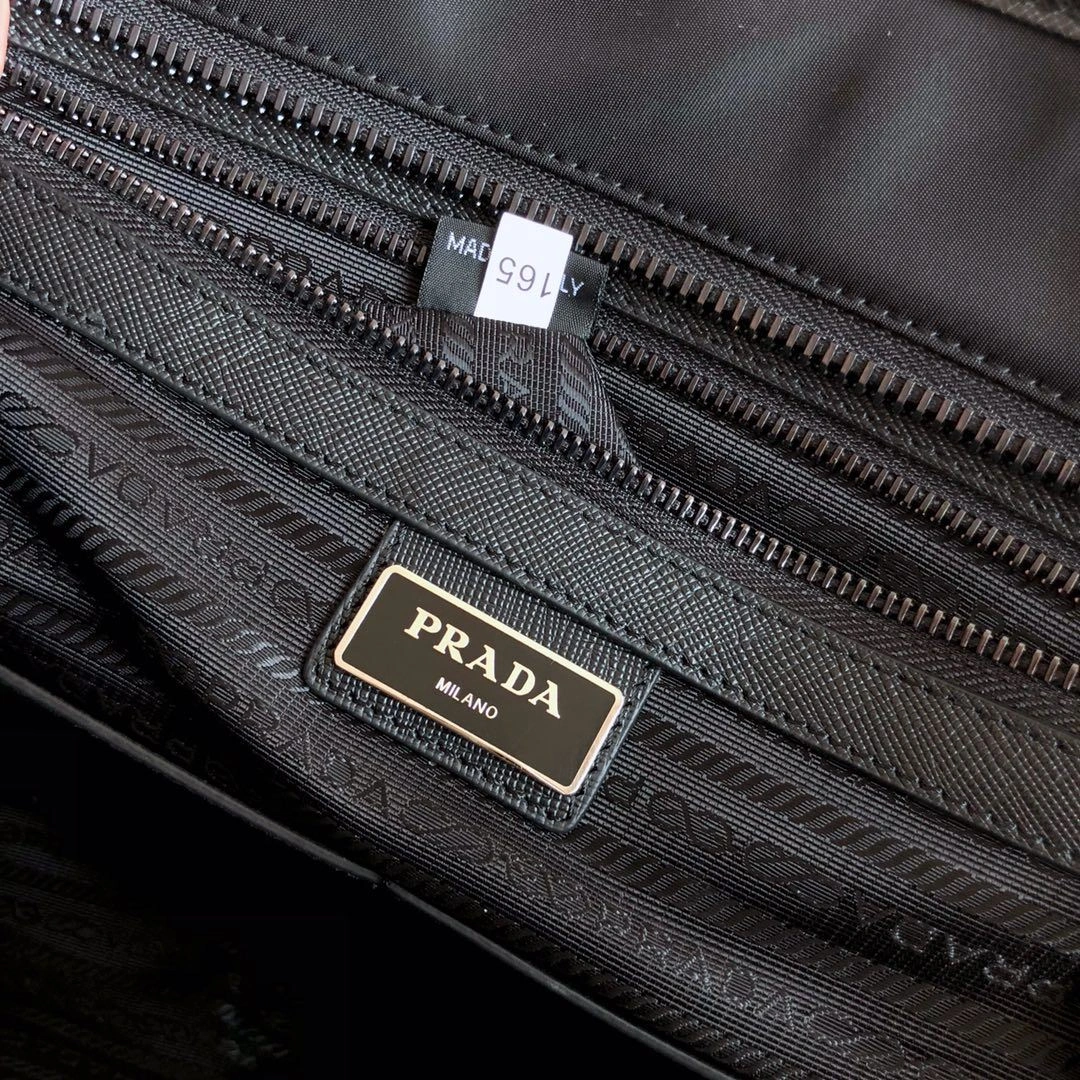 Pra*a briefcase 4099a-0413