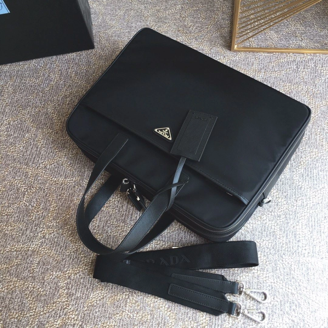 Pra*a briefcase 4099a-0418