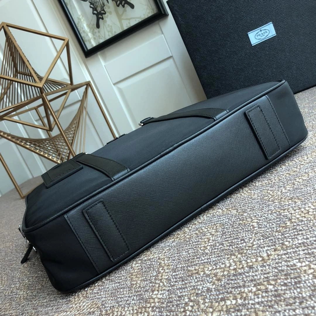Pra*a briefcase 4099a-0420