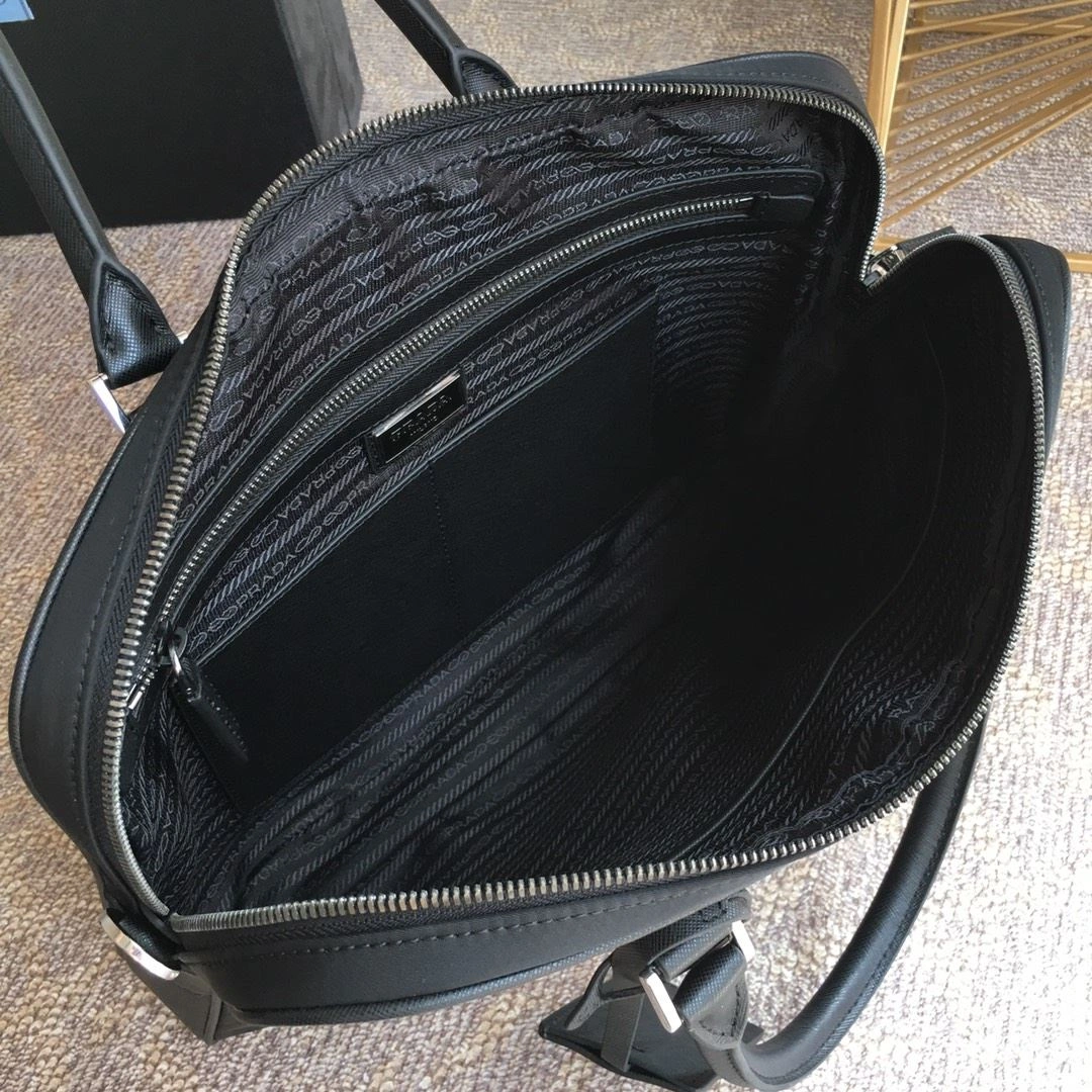 Pra*a briefcase 4099a-0421