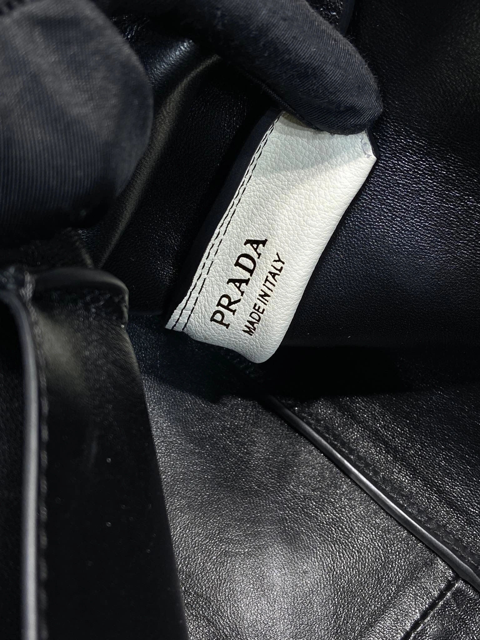 Pra*a bucket bags 4099a-0448