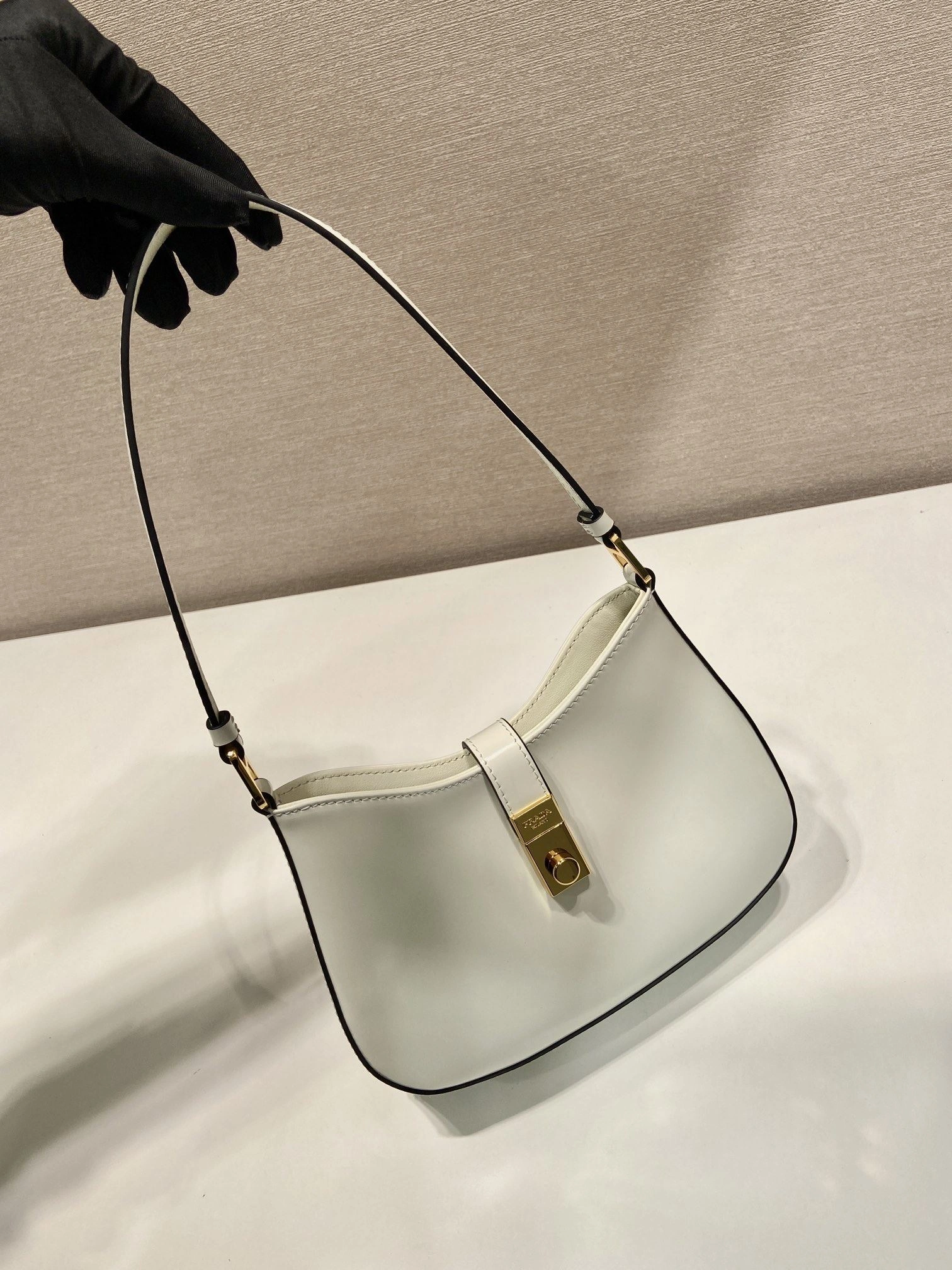 Pra*a top handle bags 4099a-0449