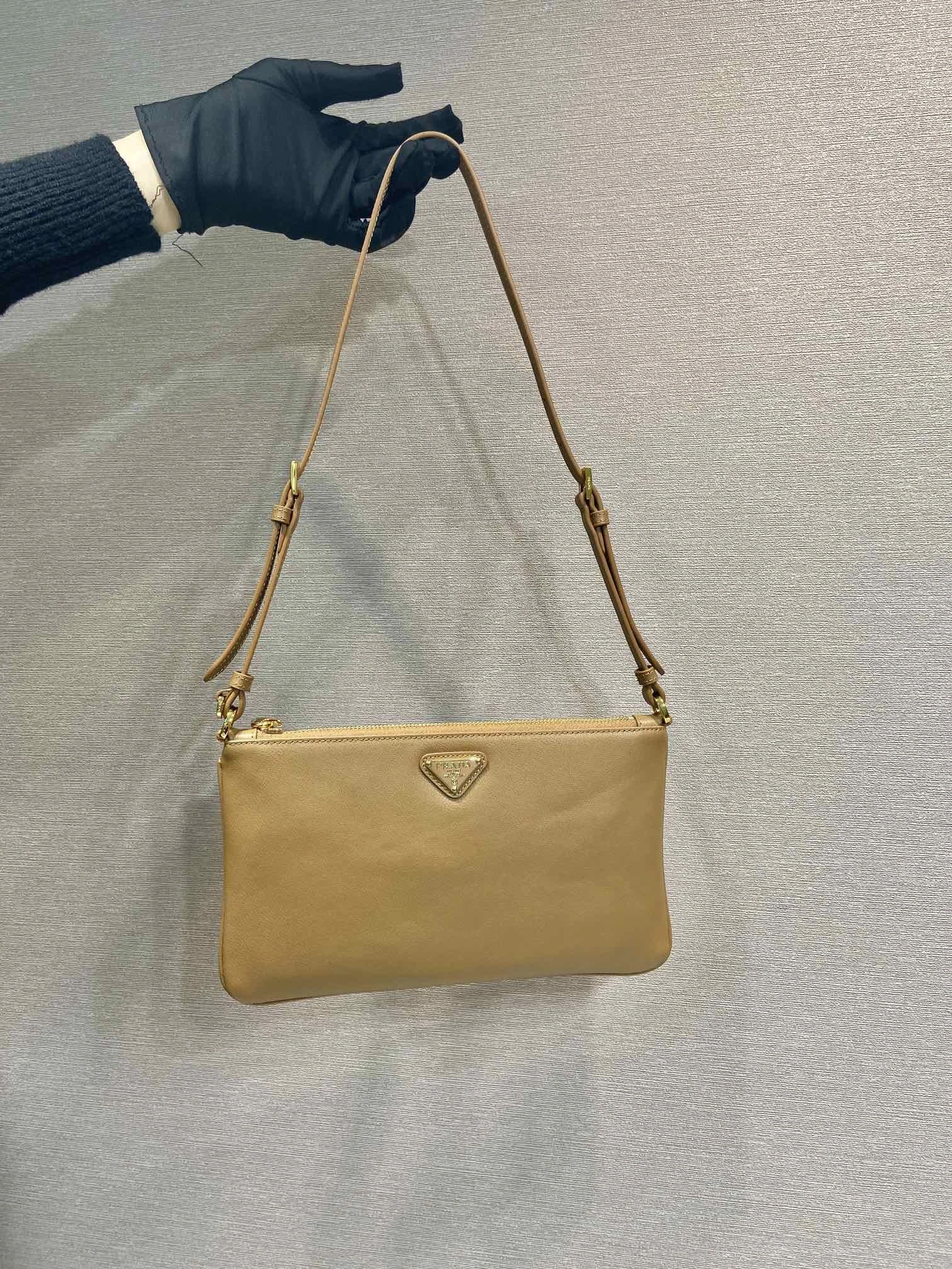 Pra*a top handle bags 4099a-0450