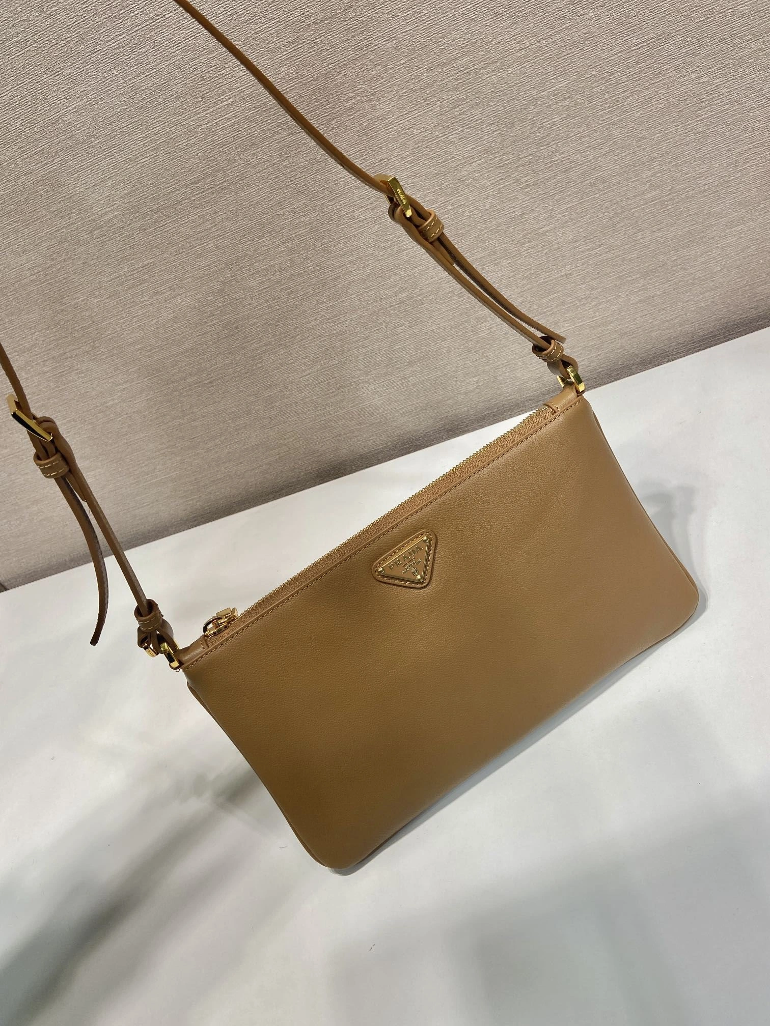 Pra*a top handle bags 4099a-0450