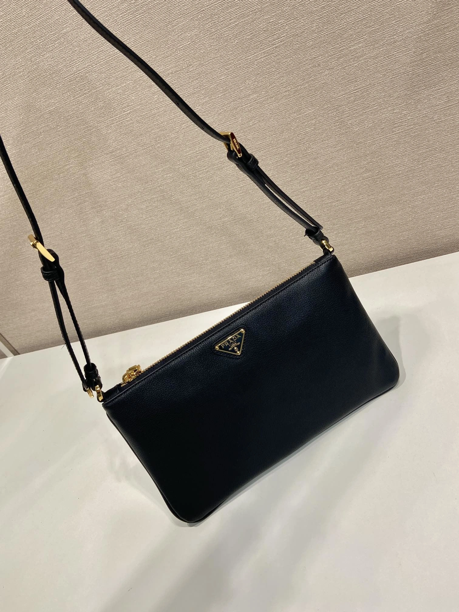 Pra*a top handle bags 4099a-0451