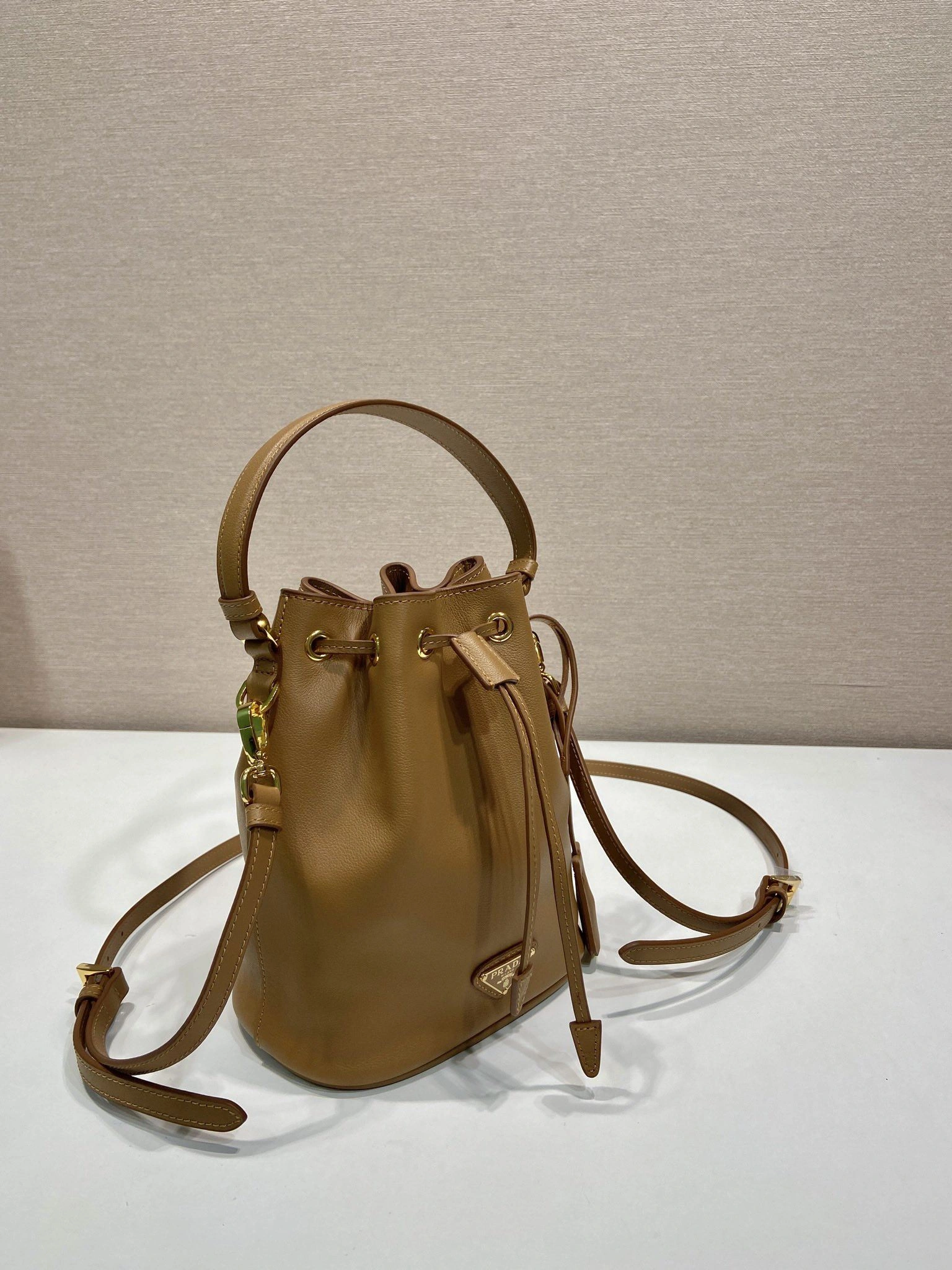 Pra*a bucket bags 4099a-0458