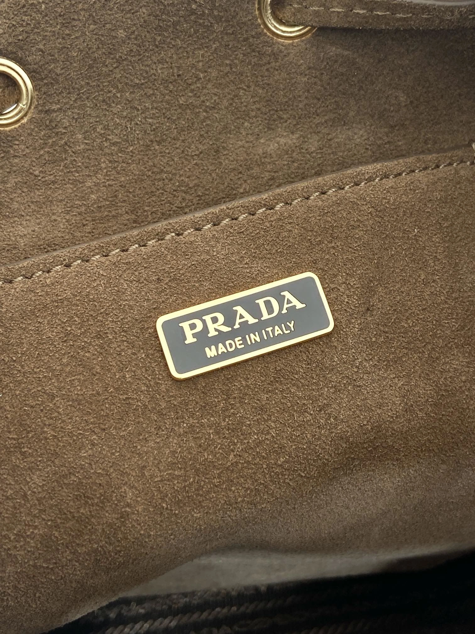Pra*a bucket bags 4099a-0472