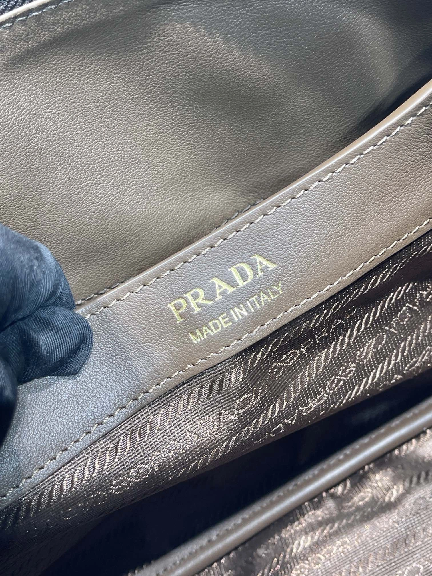Pra*a top handle bags 4099a-0474
