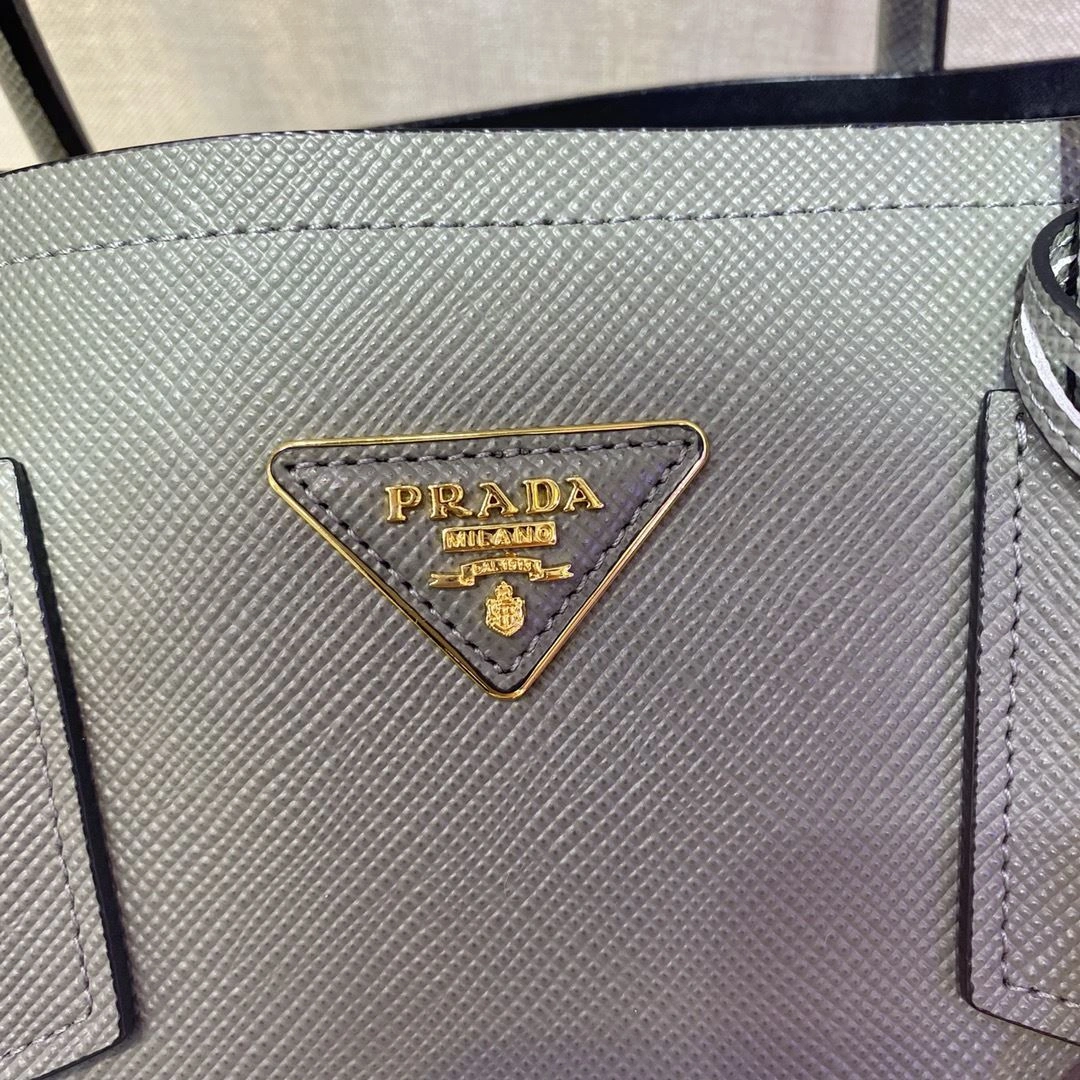 Pra*a shopping bags 4099a-0502