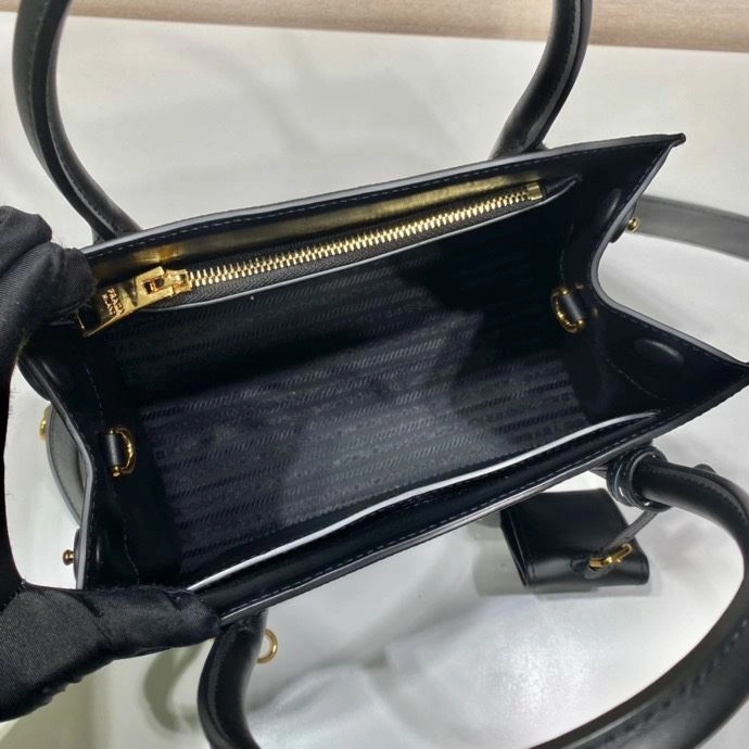 Pra*a shopping bags 4099a-0507