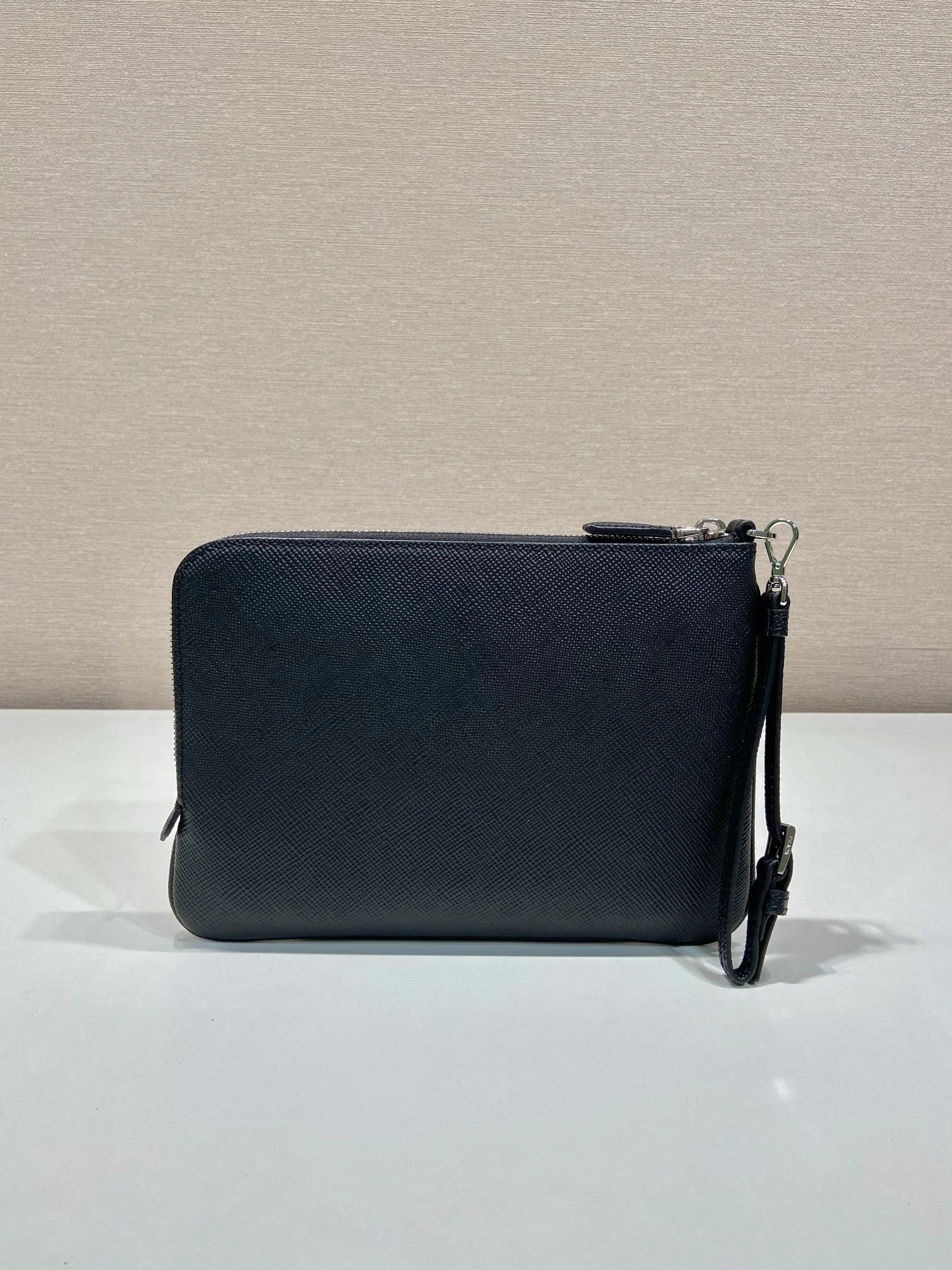 Pra*a clutch bags 4099a-0509