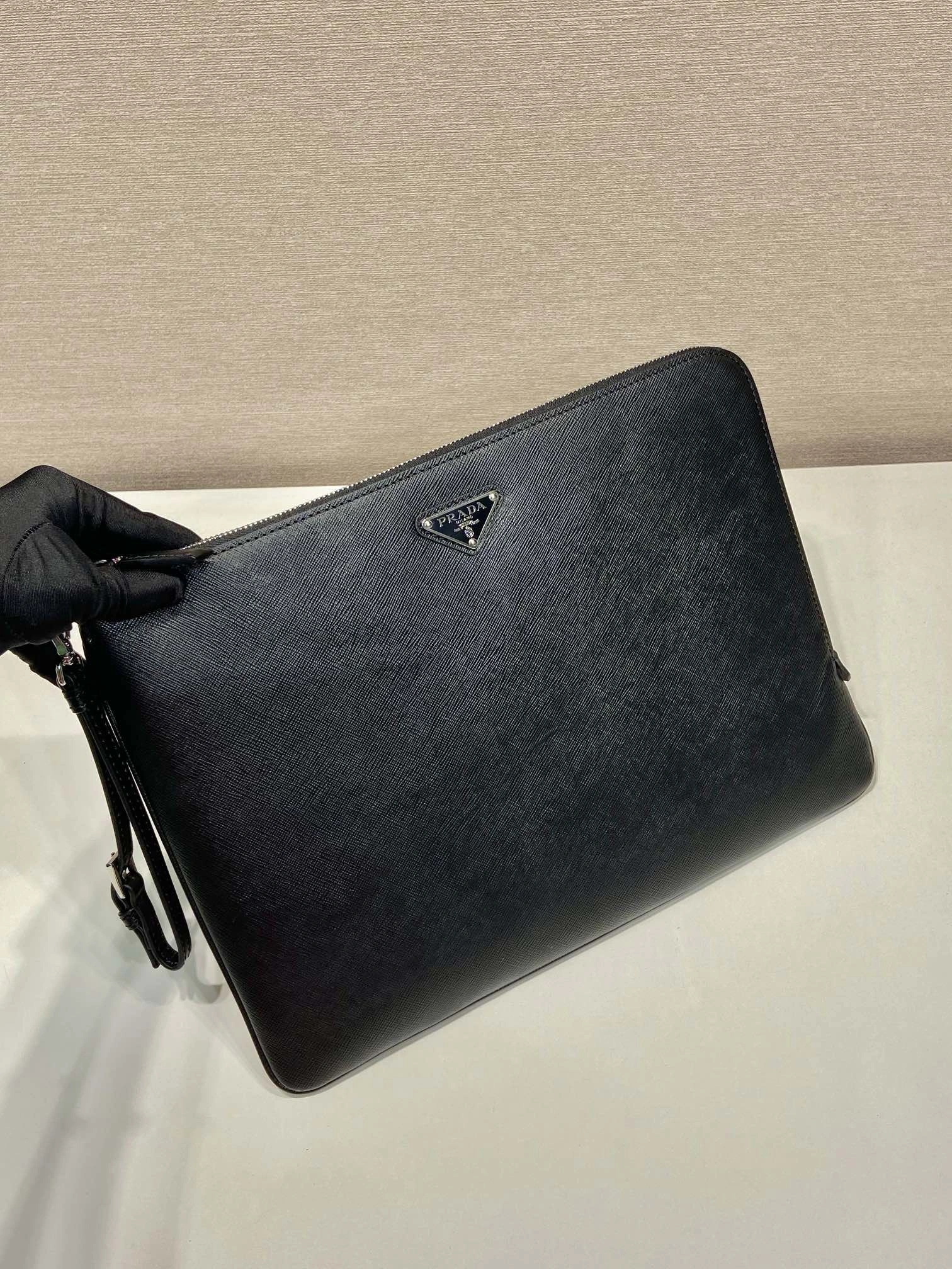 Pra*a clutch bags 4099a-0510