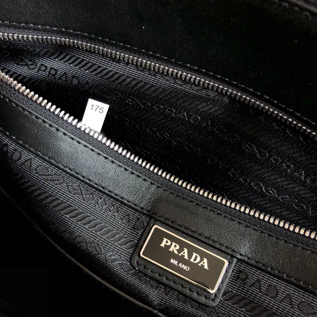 Pra*a briefcase 4099a-0514