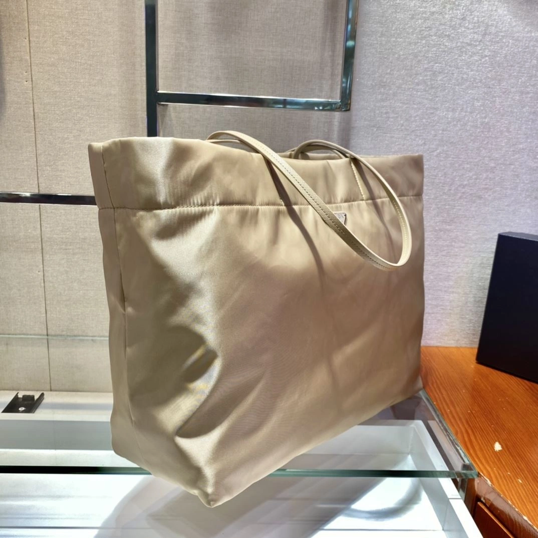 Pra*a shopping bags 4099a-0527