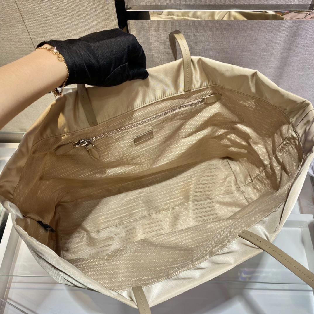 Pra*a shopping bags 4099a-0527