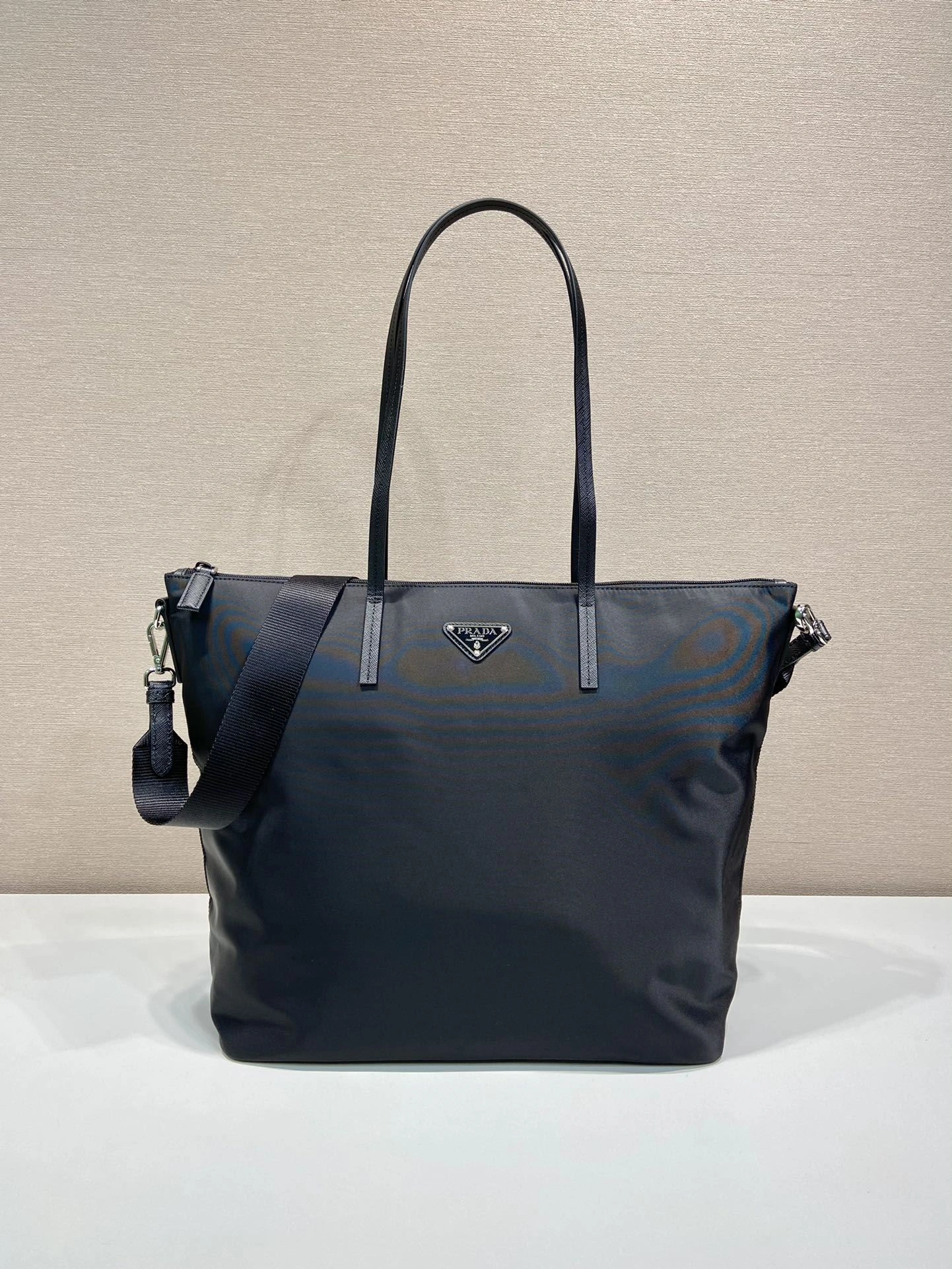 Pra*a shopping bags 4099a-0529