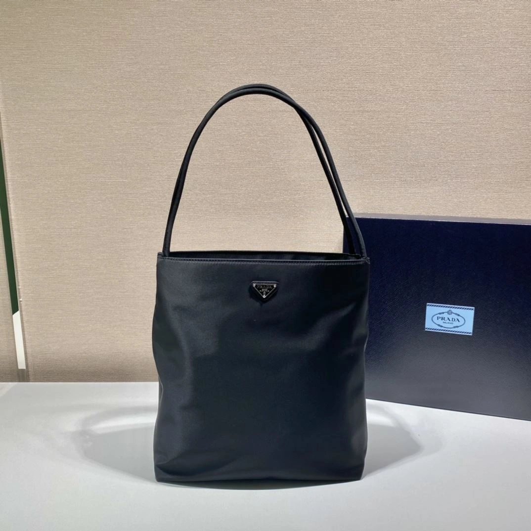 Pra*a shopping bags 4099a-0530