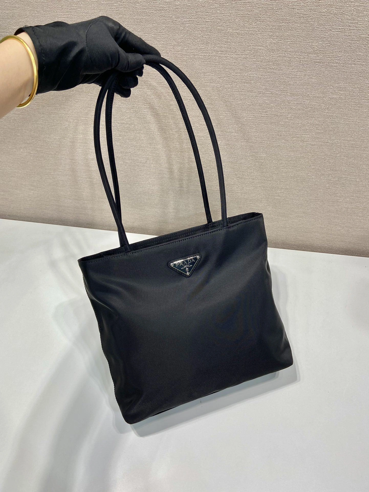 Pra*a shopping bags 4099a-0531