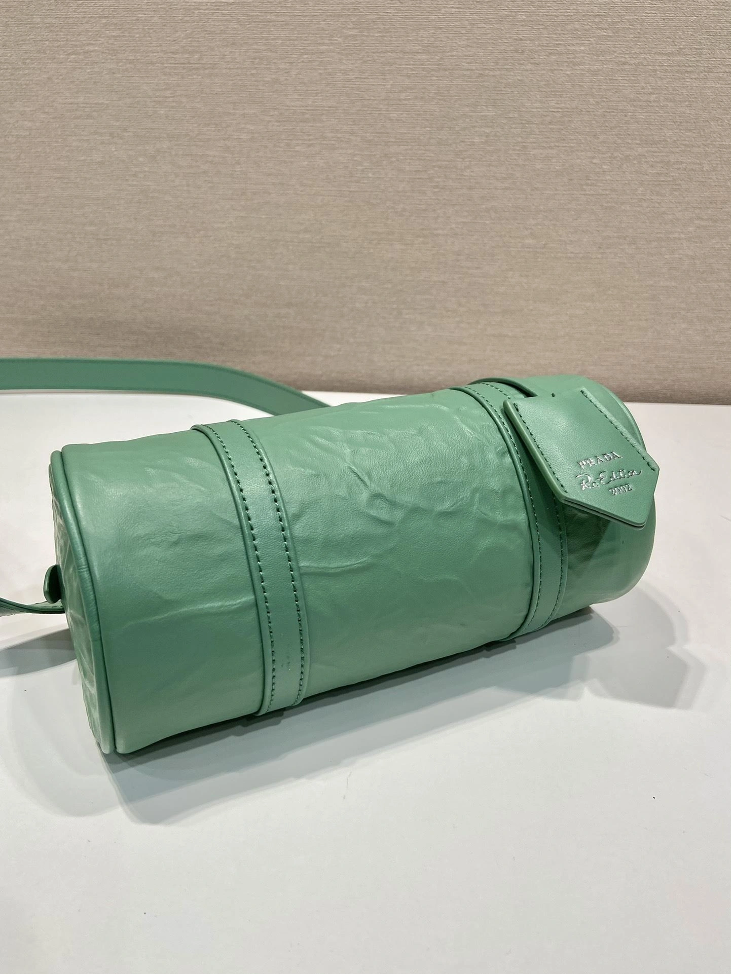 Pra*a round bags 4099a-0545