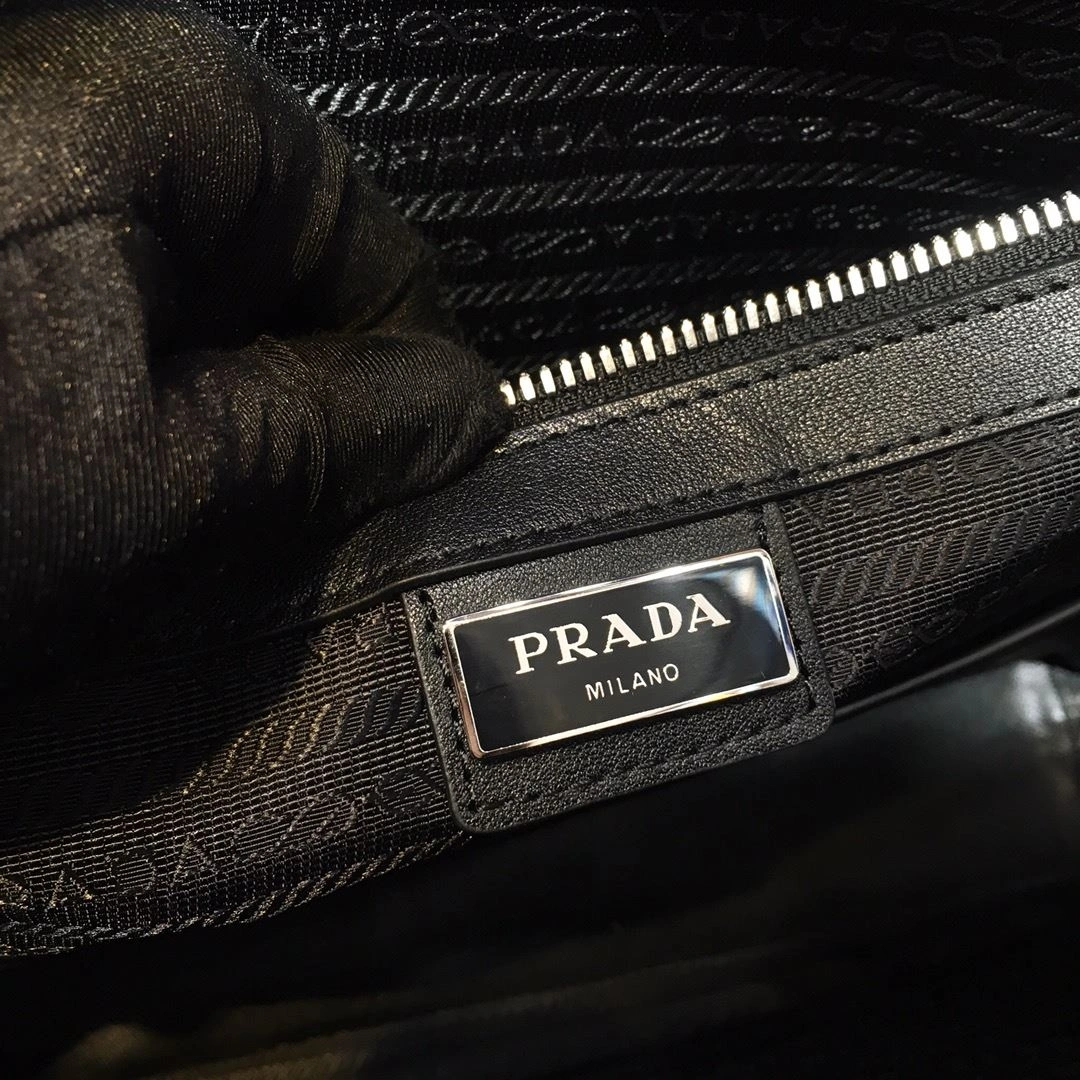 Pra*a briefcase 4099a-0556