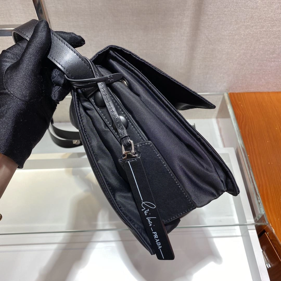 Pra*a satchel bags 4099a-0569