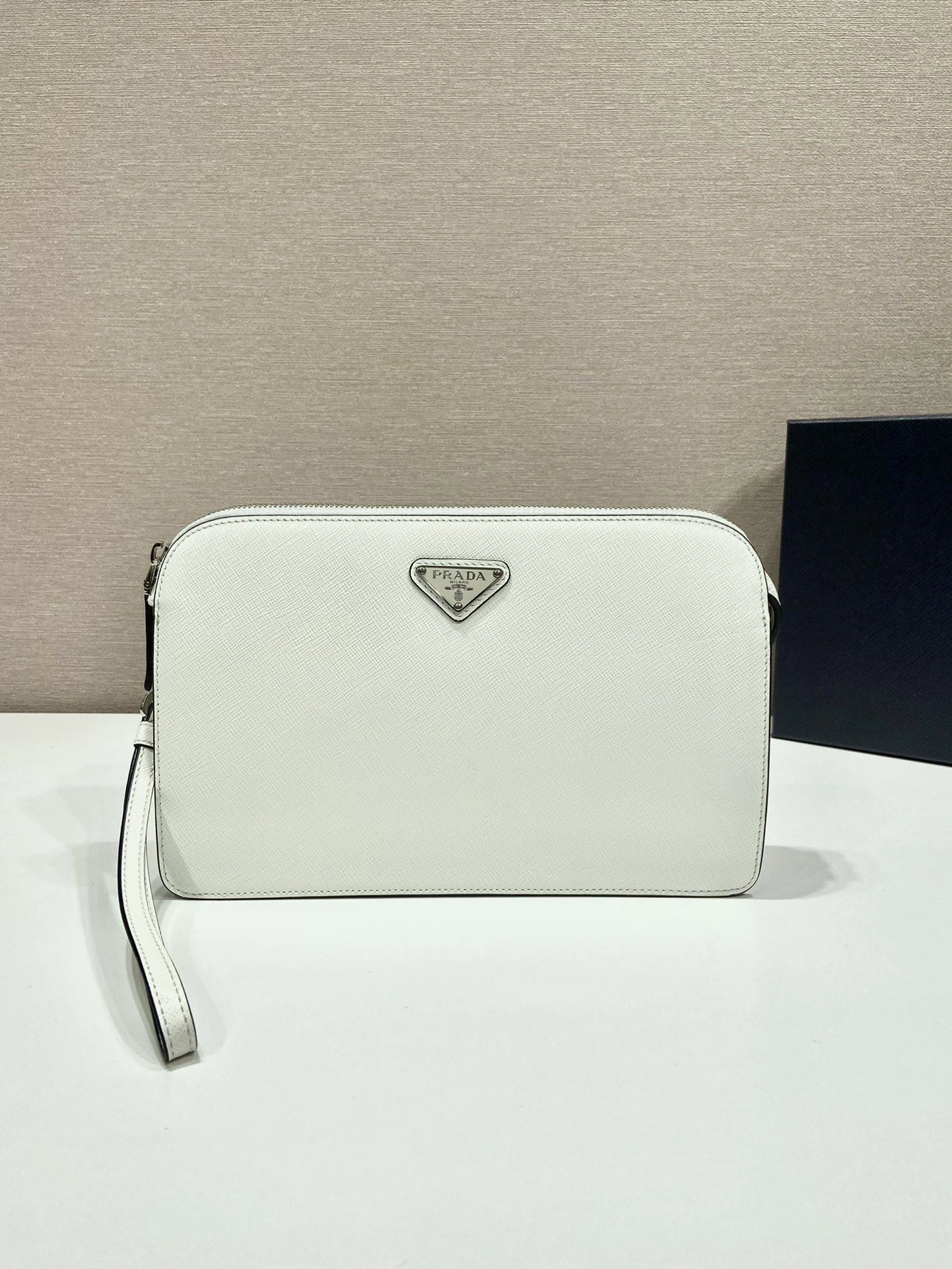 Pra*a clutch bags 4099a-0587