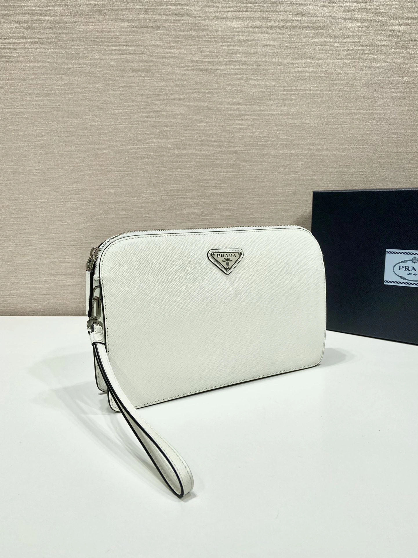 Pra*a clutch bags 4099a-0587