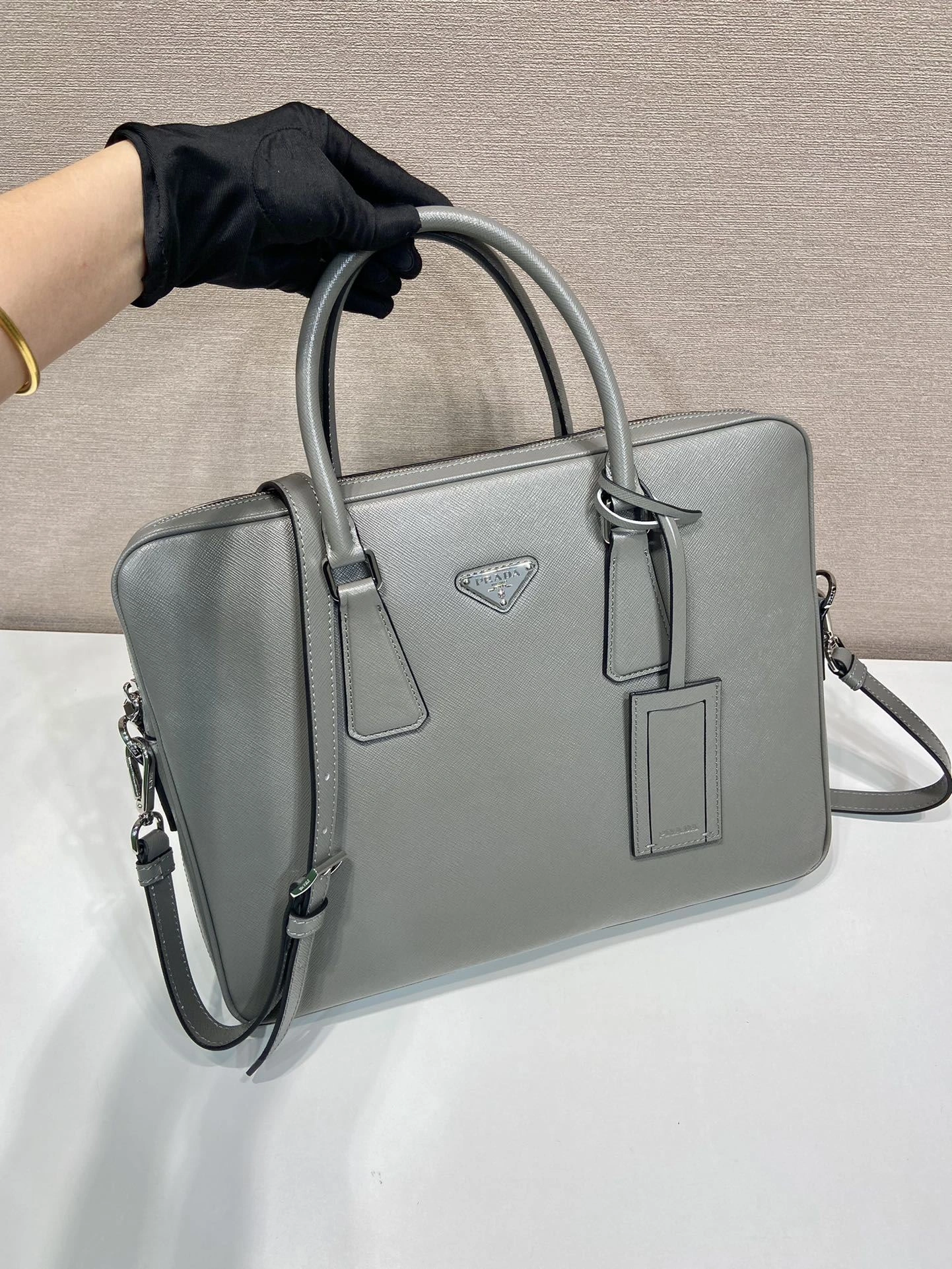 Pra*a briefcase 4099a-0589