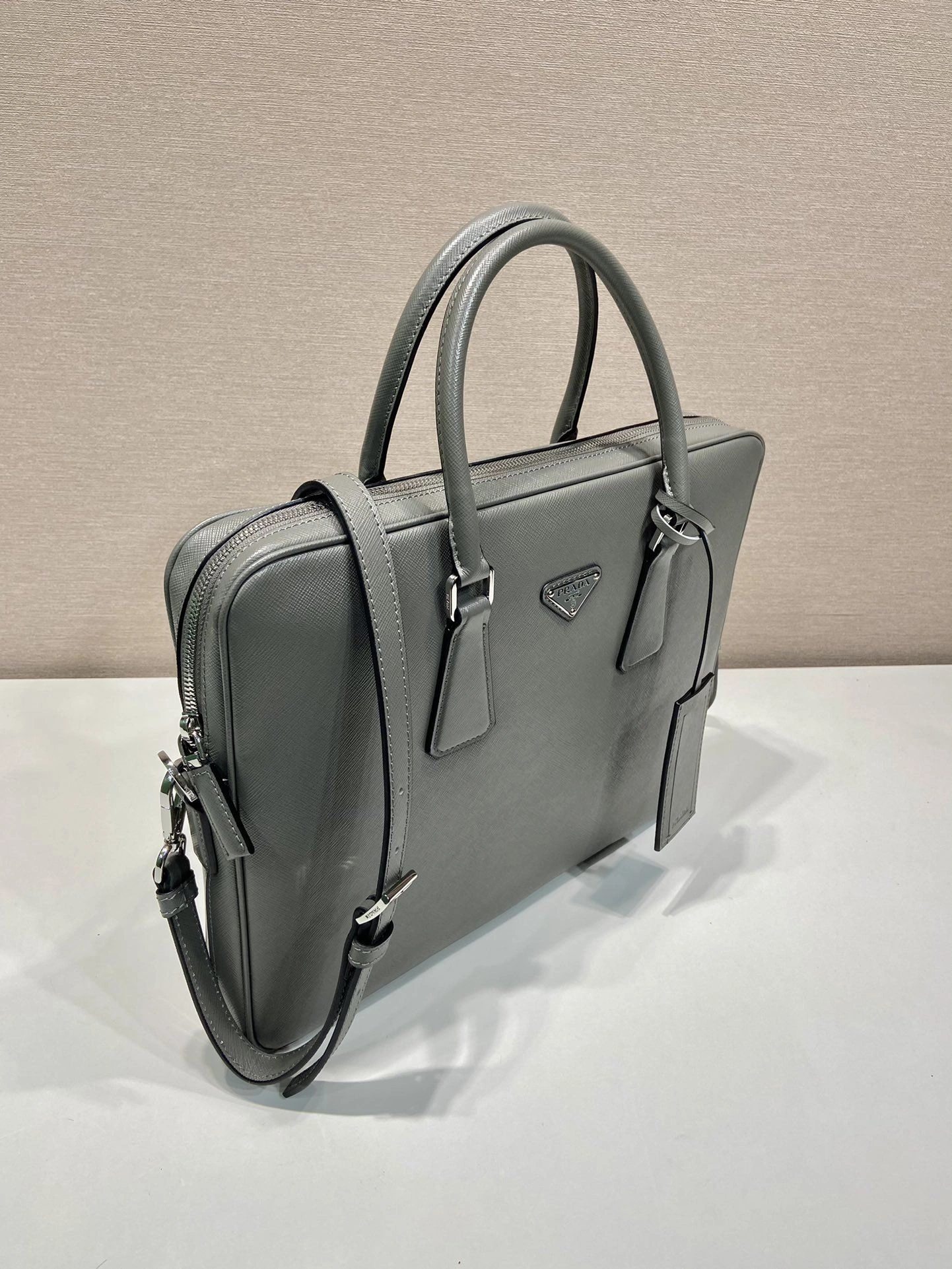 Pra*a briefcase 4099a-0589