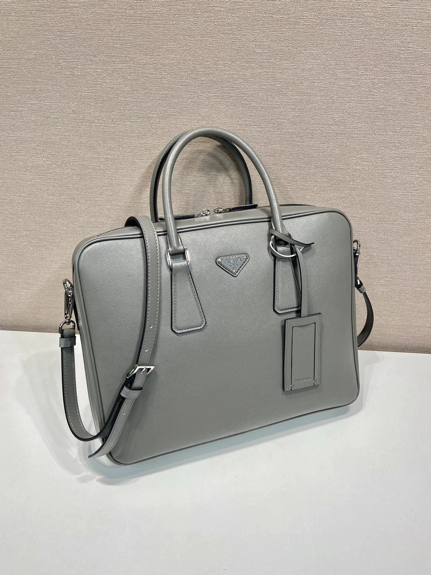 Pra*a briefcase 4099a-0592