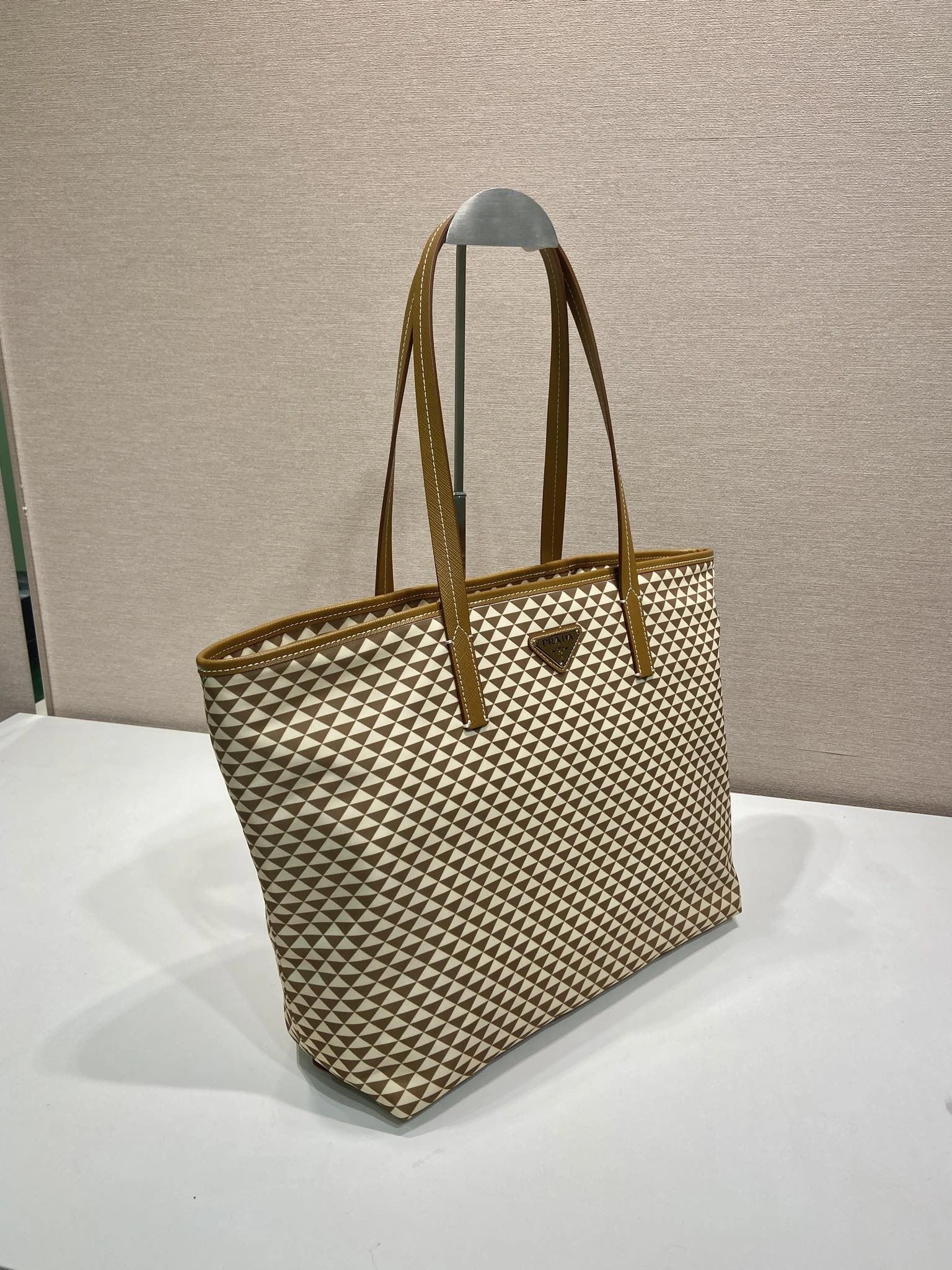 Pra*a shopping bags 4099a-0600