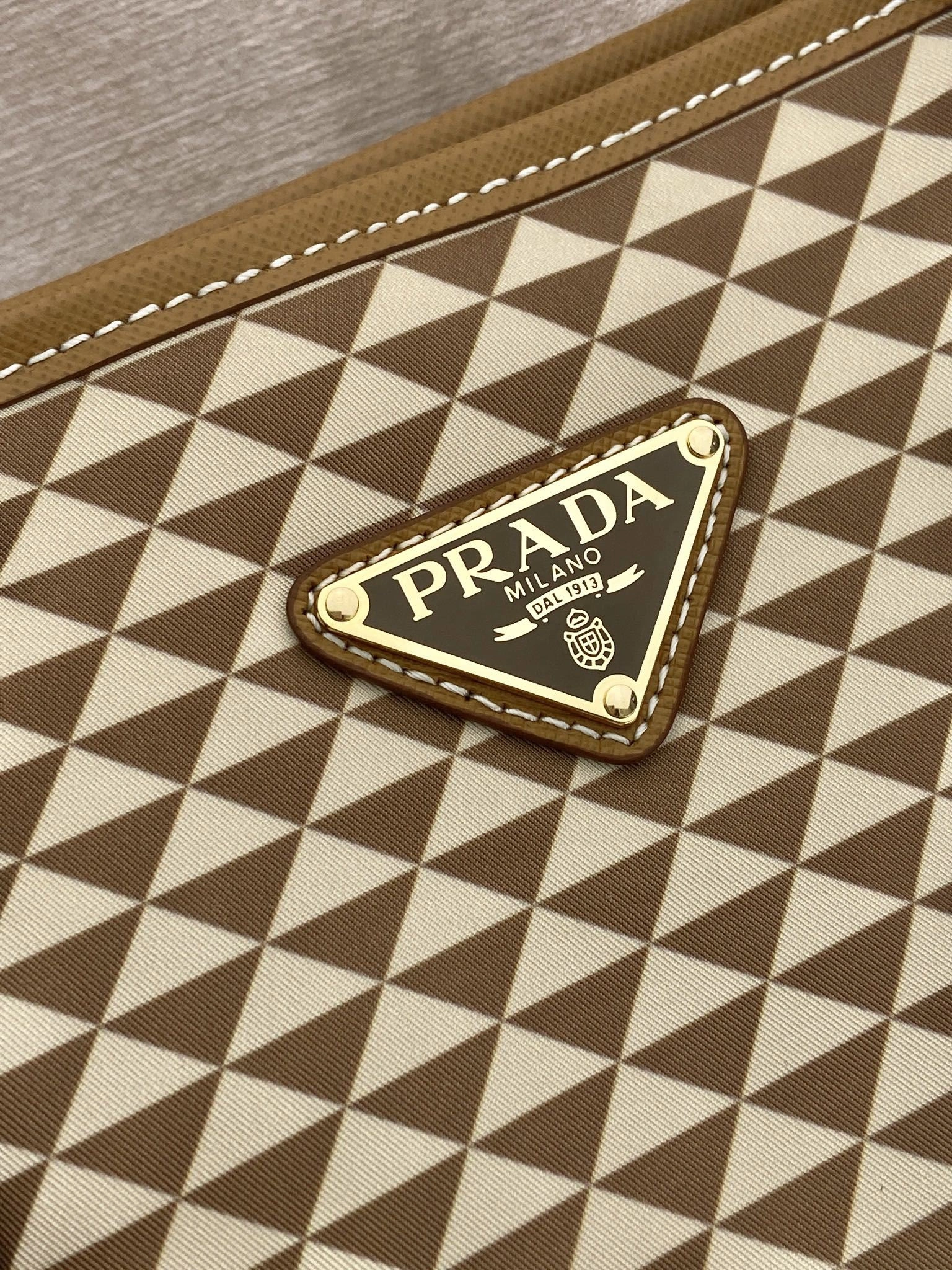 Pra*a shopping bags 4099a-0600
